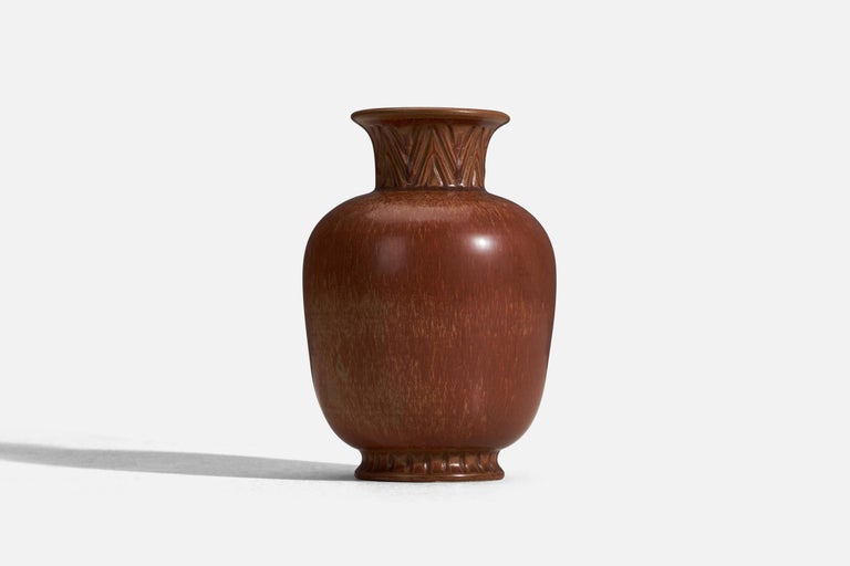 Swedish Gunnar Nylund, Vase, Brown Glazed Stoneware, Rörstrand, Sweden, 1940s For Sale