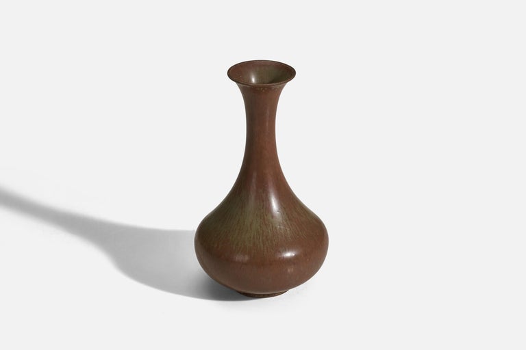 Swedish Gunnar Nylund, Vase, Brown Glazed Stoneware, Rörstrand, Sweden, 1940s For Sale
