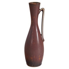 Gunnar Nylund, Vase, modèle " NSZ ", grès émaillé rouge, Rörstrand, Suède, années 1950