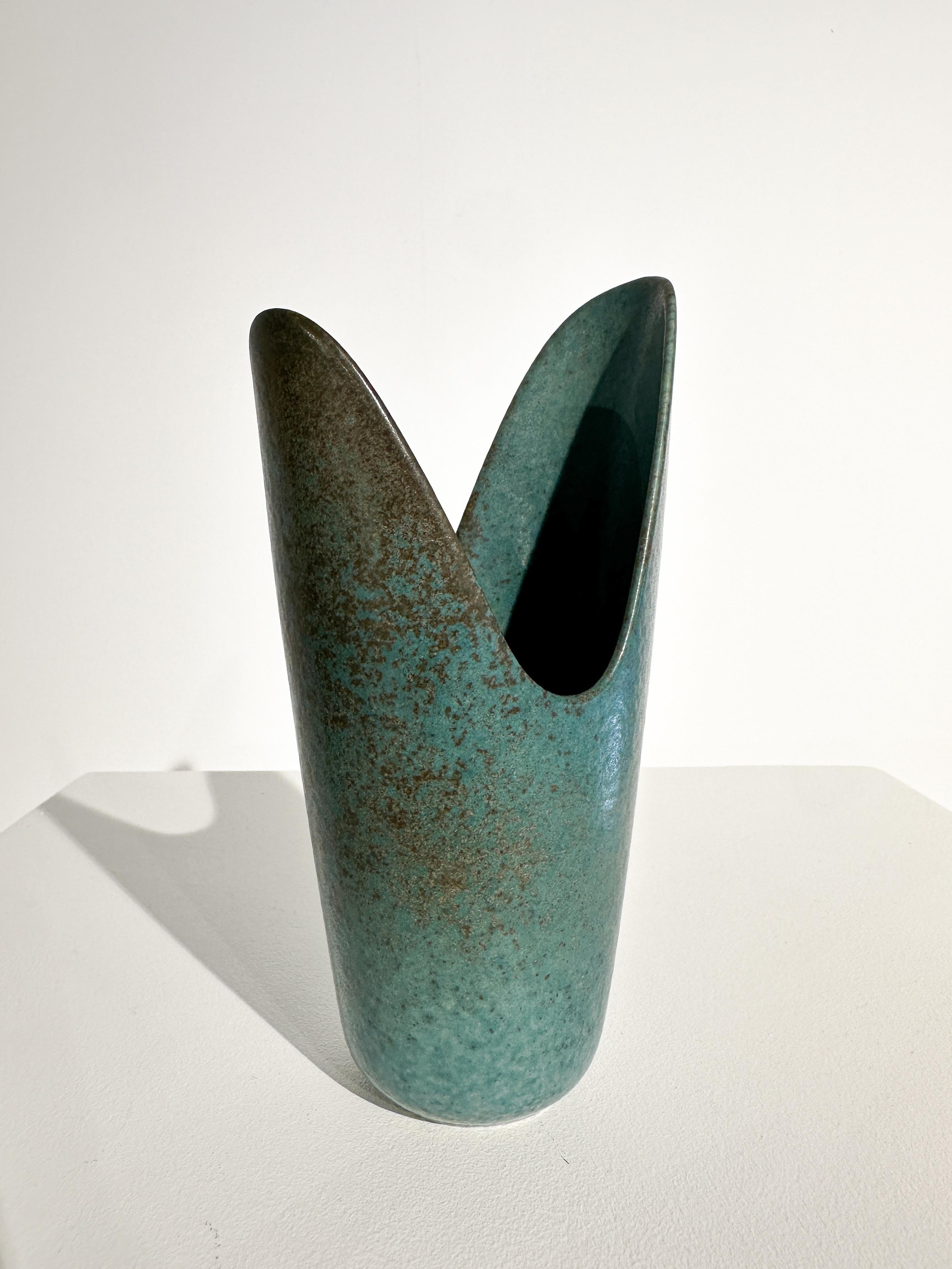 Gunnar Nylund Jarrón Boca de Lucio Gäddgap Rörstand Suecia Años 50 Años 60 Hecho a mano en venta