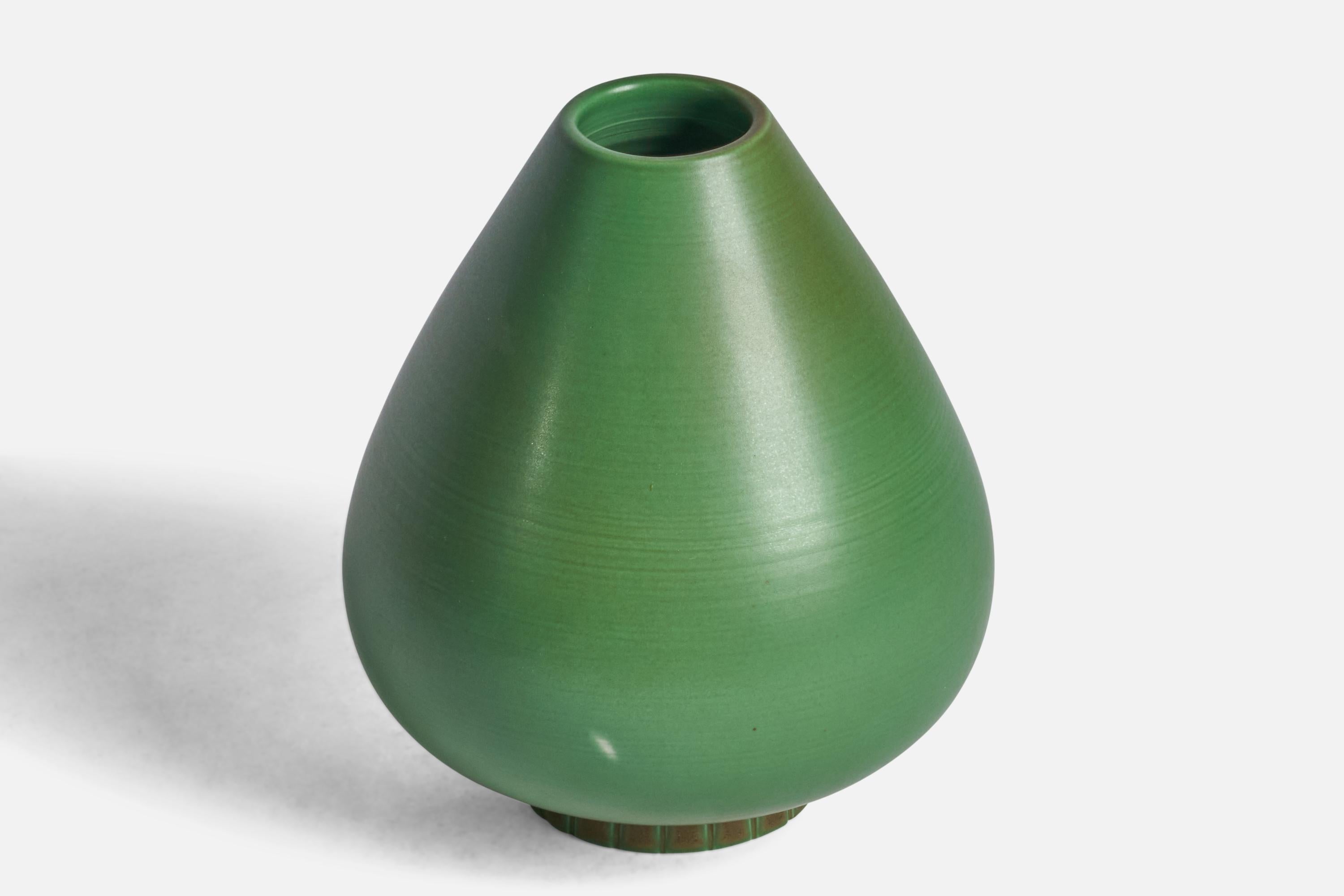 Mid-Century Modern Gunnar Nylund, Vase, Stoneware, Stoneware, Sweden, 1940s For Sale