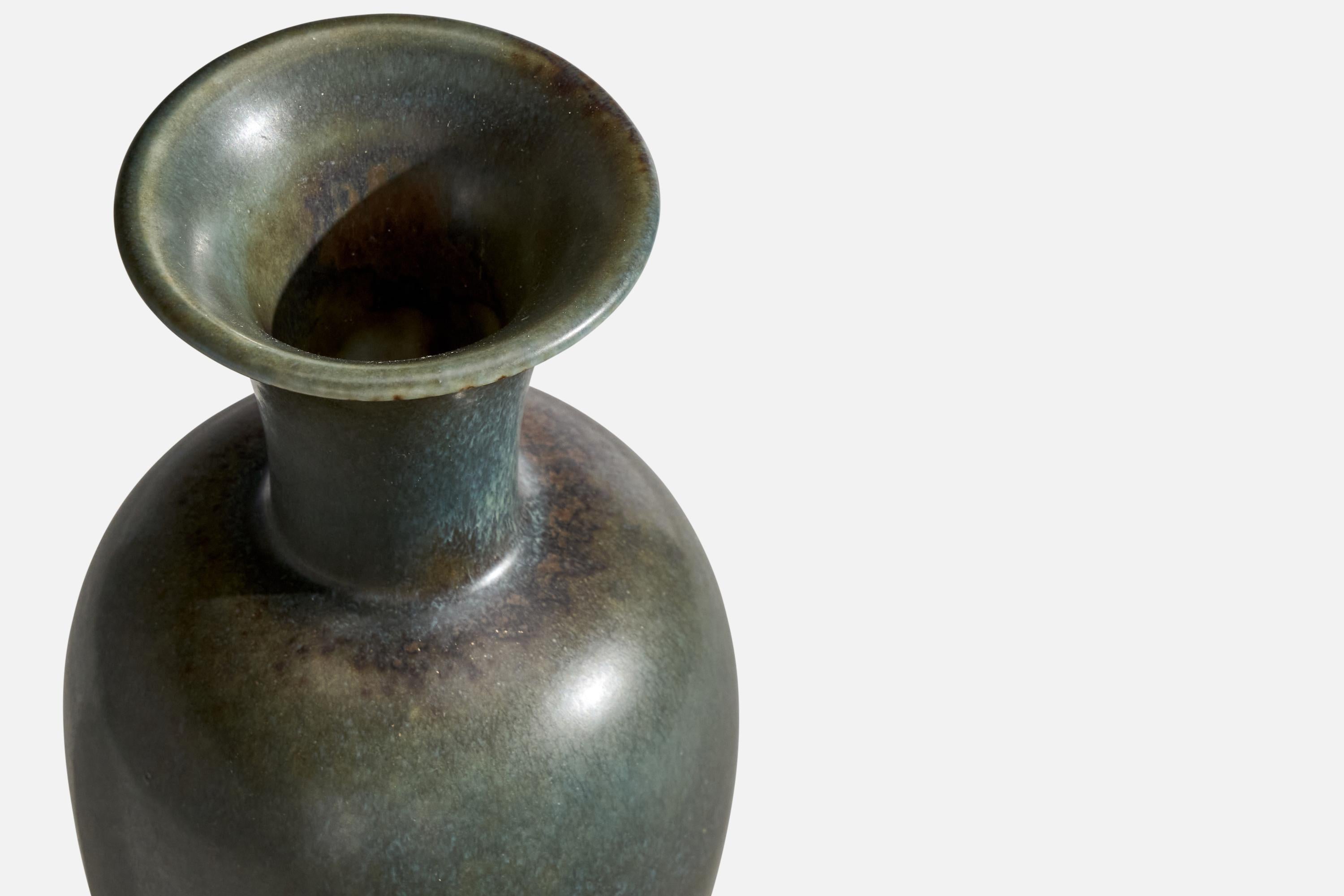 Metà XX secolo Gunnar Nylund, Vaso, Gres, Svezia, anni '40 in vendita