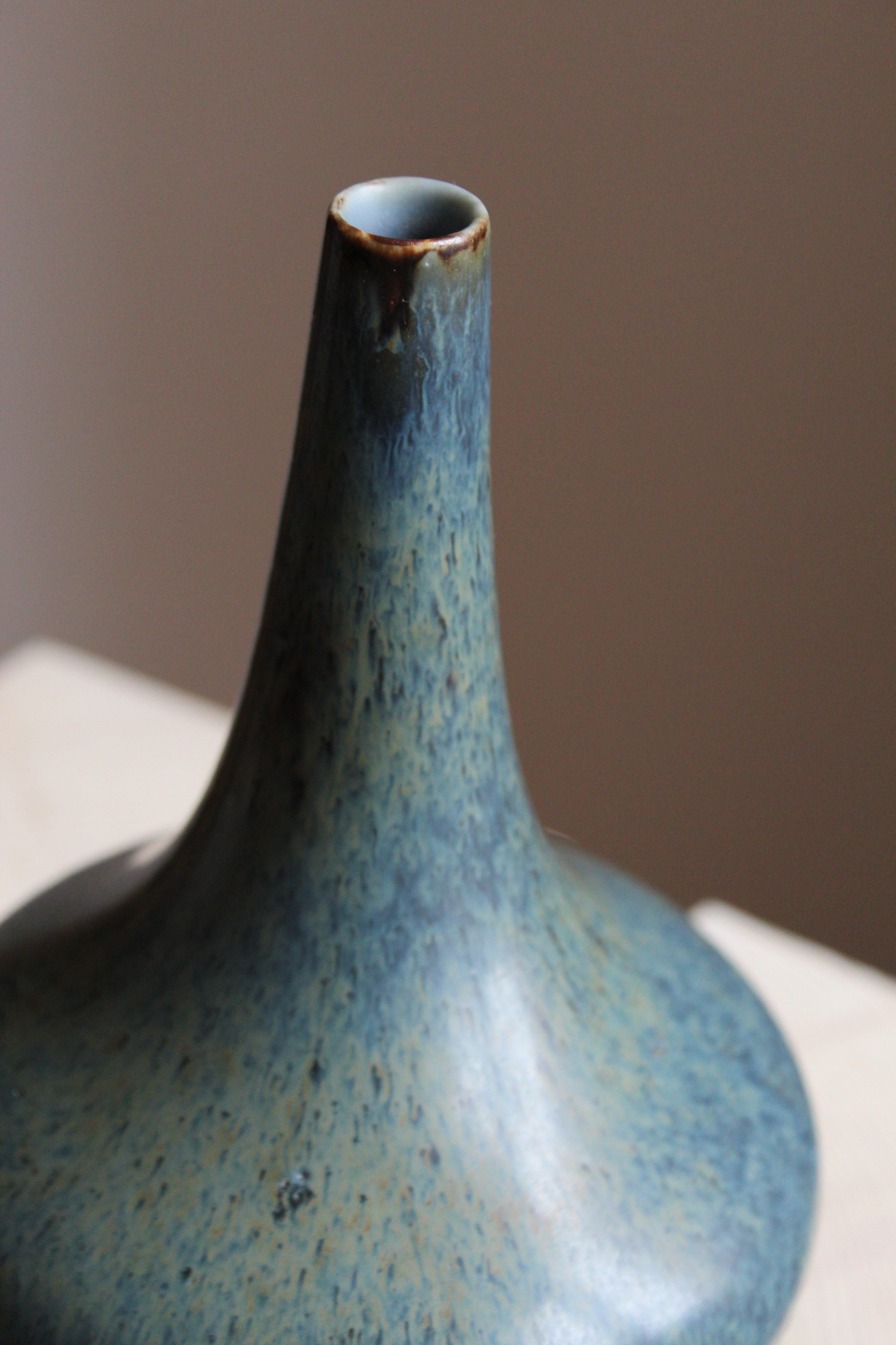 Gunnar Nylund, Vase or vessel, Blue-glazed Stoneware, Rörstand, Sweden, 1950s In Good Condition In High Point, NC