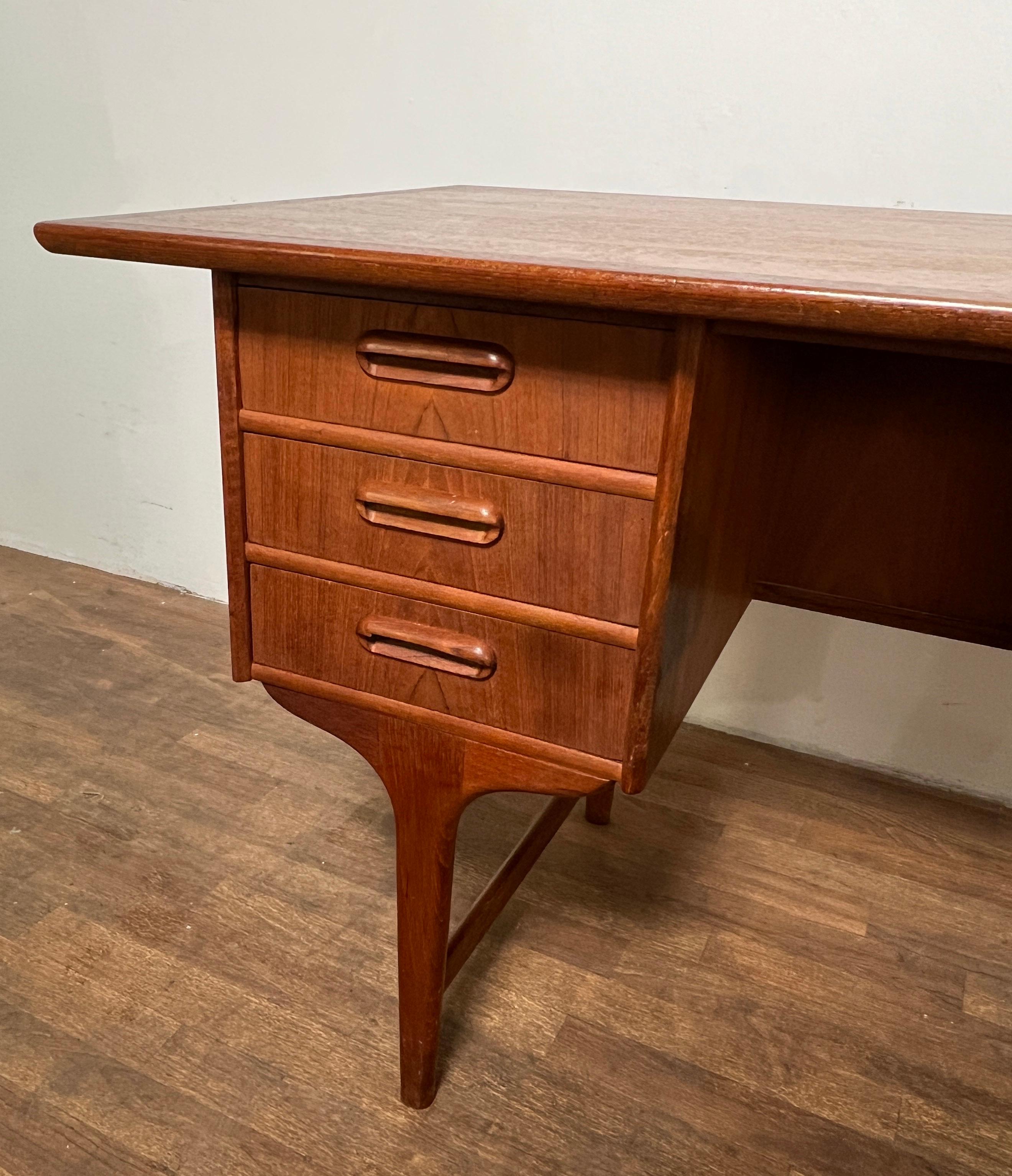 Gunnar Tibergaard-Nielsen Danish Teak Desk C. 1960s For Sale Gunnar Tibergaard-Nielsen Danish Teak Desk C. 1960s For Sale