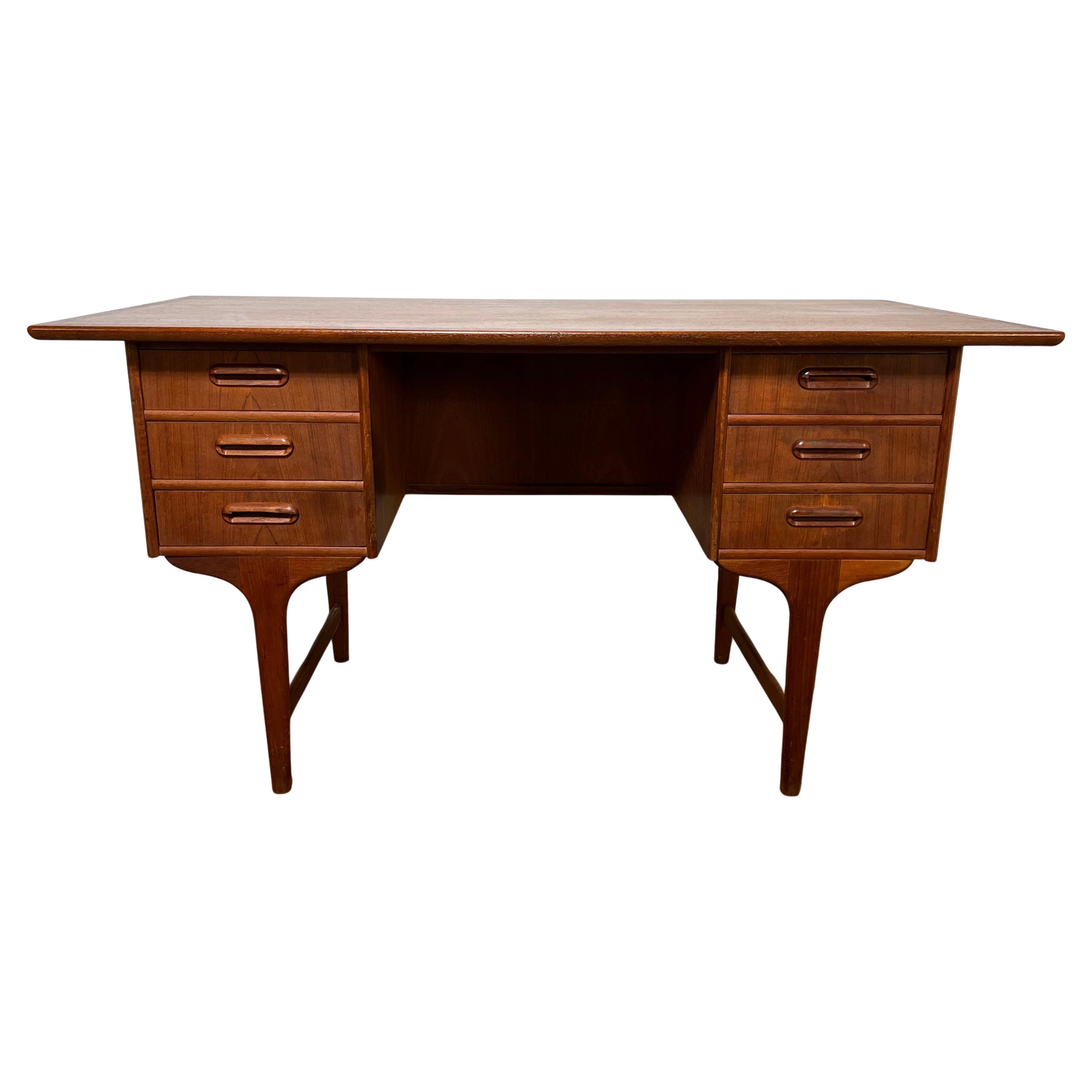 Gunnar Tibergaard-Nielsen Danish Teak Desk C. 1960s For Sale Gunnar Tibergaard-Nielsen Danish Teak Desk C. 1960s For Sale
