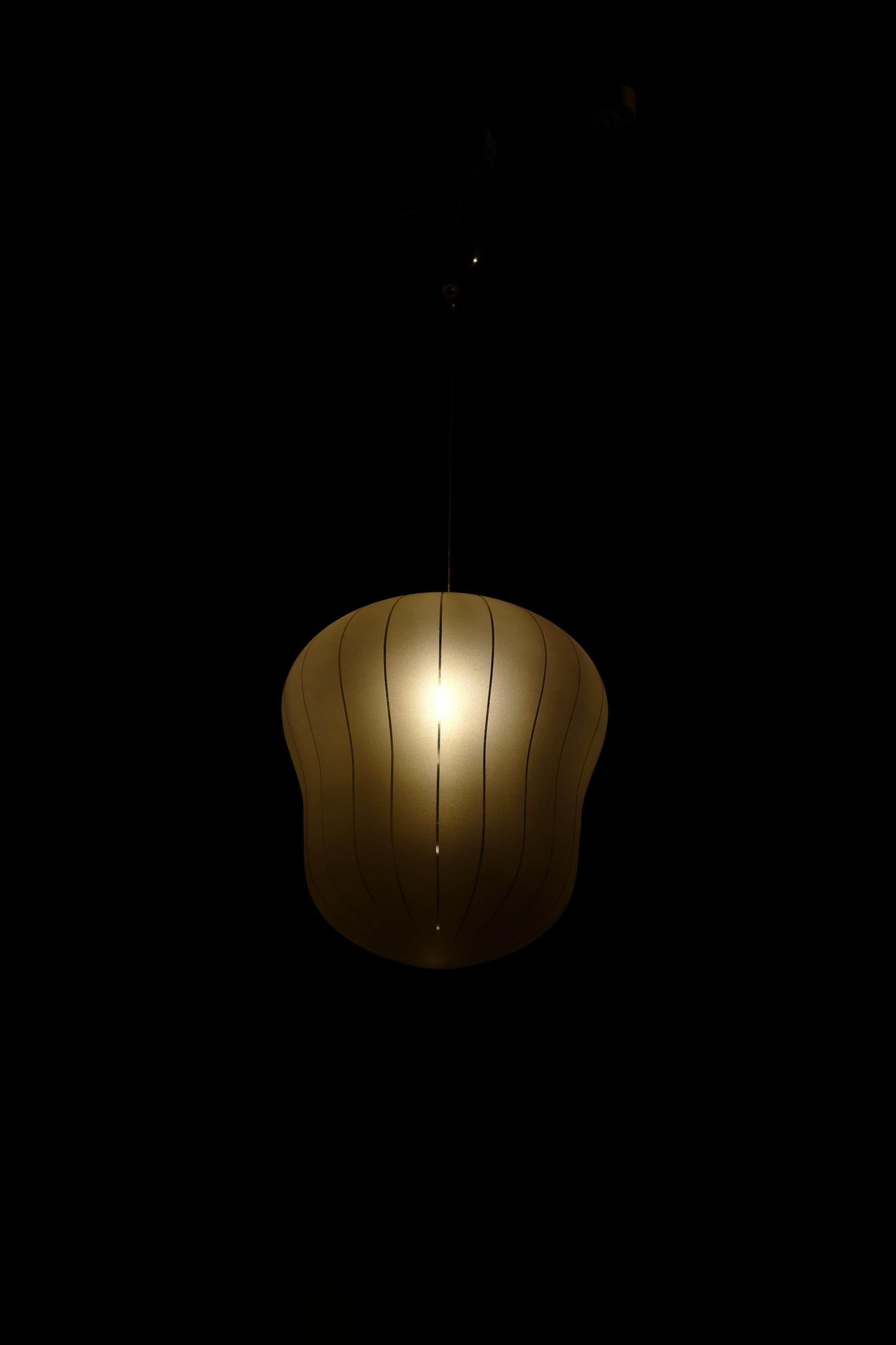 Gunnel Nyman 40's frosted glass pendant lamp For Sale 2