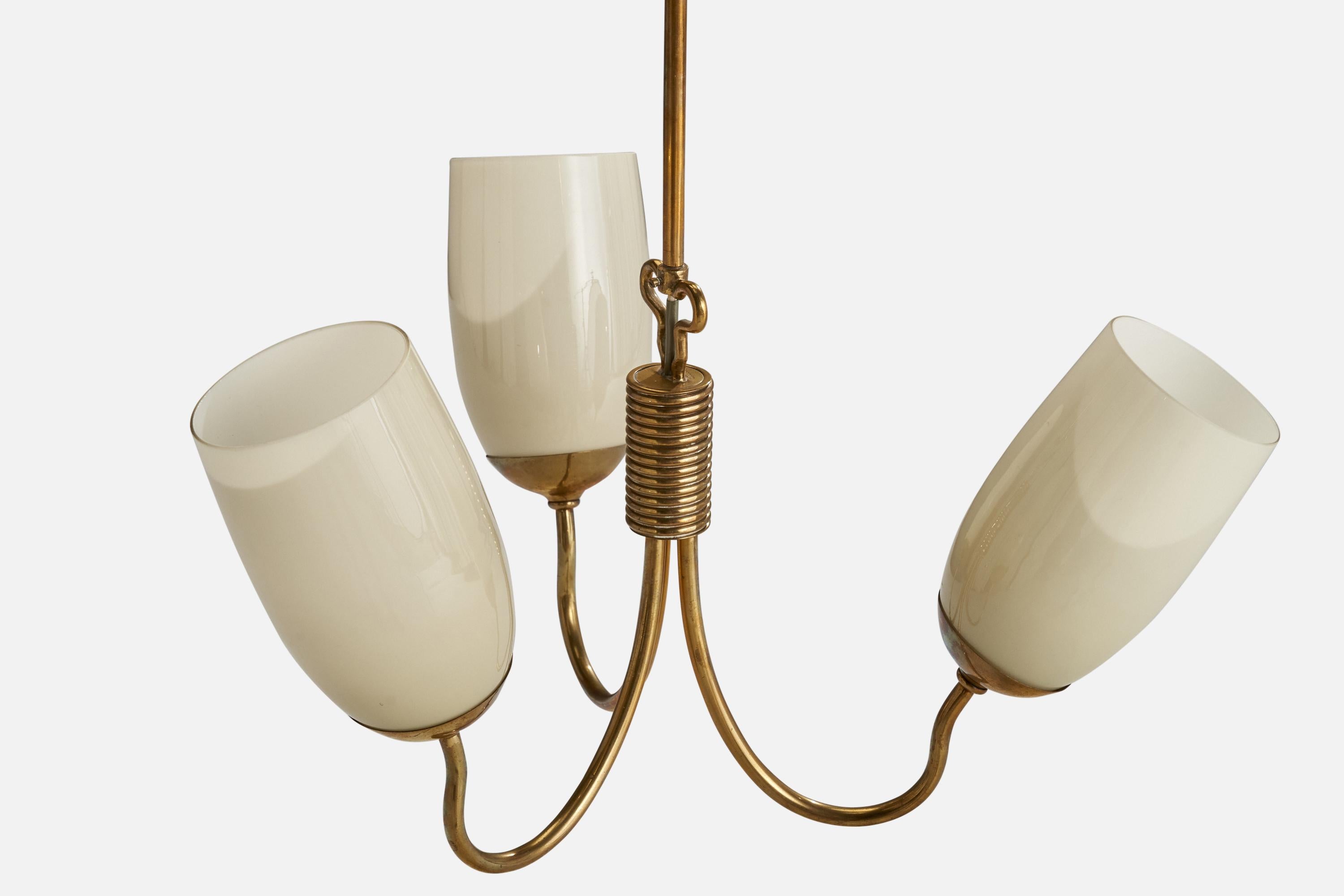 Mid-20th Century Gunnel Nyman, Chandelier, Brass, Glass, Finland, 1940s For Sale