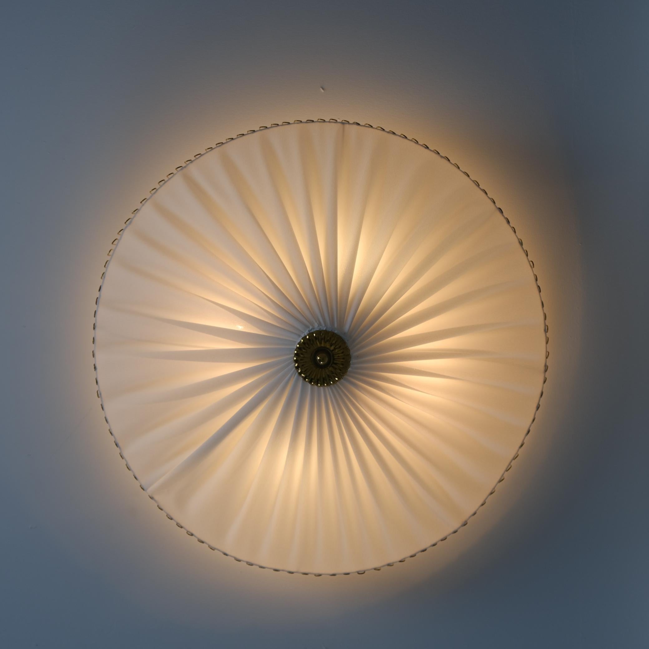 Mid-20th Century Gunnel Nyman Flush Mount In Brass and Fabric, Model K5-40, Idman 1950s For Sale