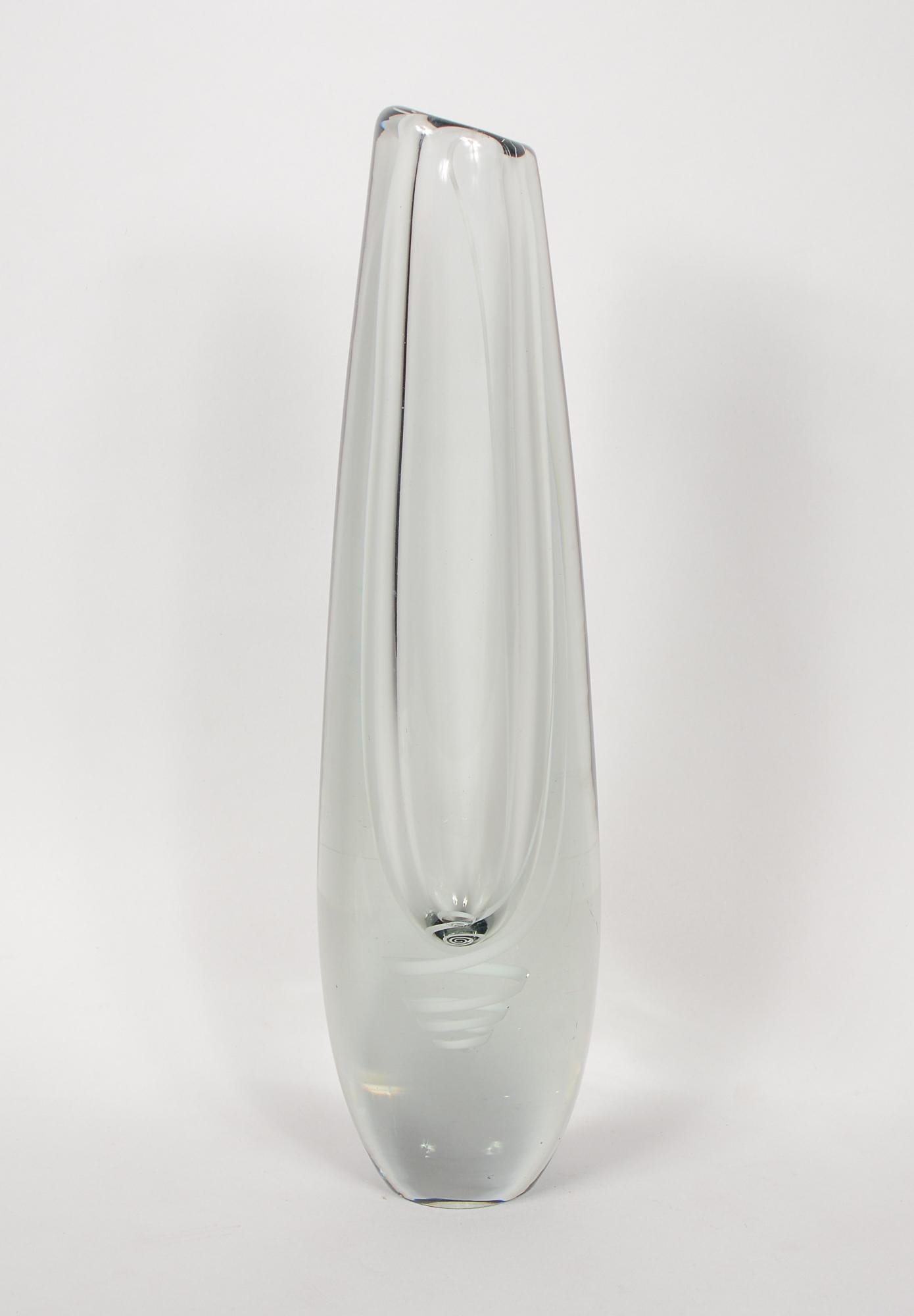 Mid-Century Modern Vase Serpentini Gunnel Nyman pour Nuutajarvi en vente