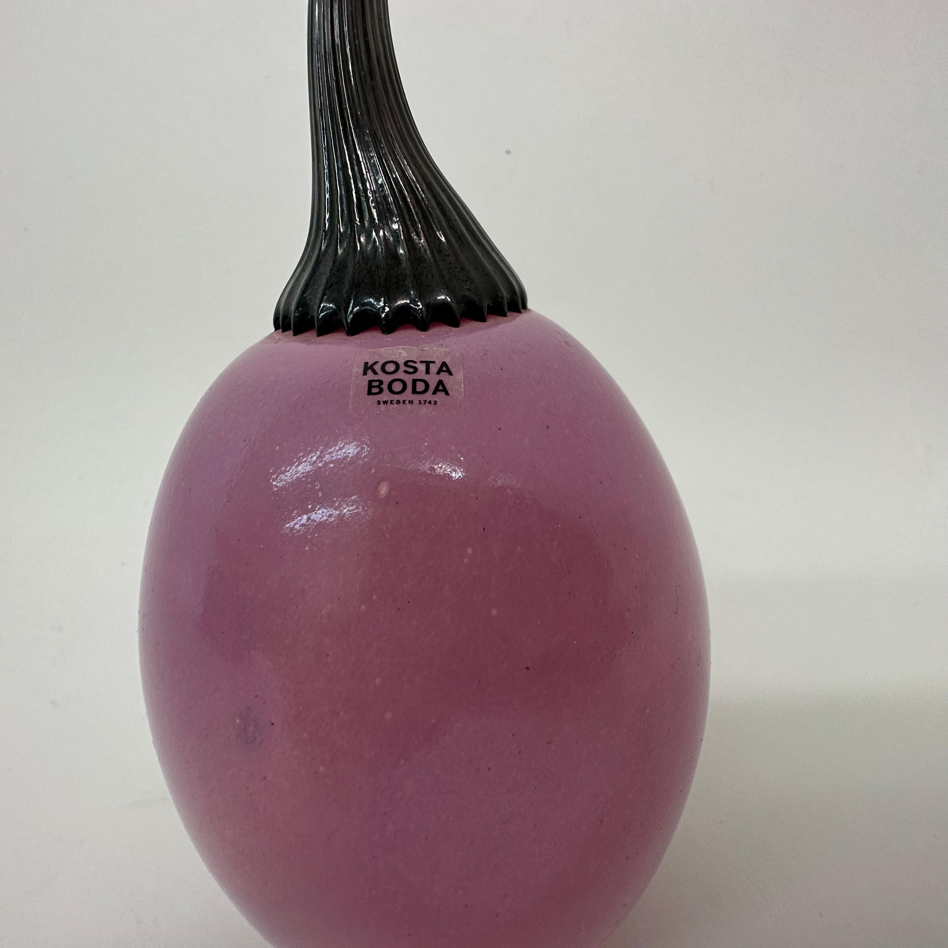 Art Glass Gunnel Sahlin for Kosta Boda Pink roots collection For Sale