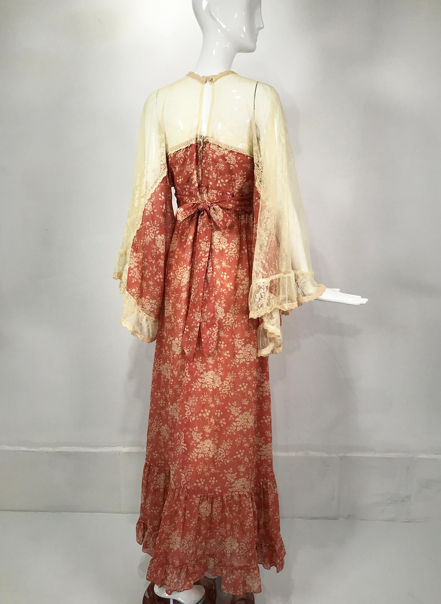 Brown GunneSax By Jessica Tulle Shoulder Angel Sleeve Calico Prairie Dress 1969 For Sale