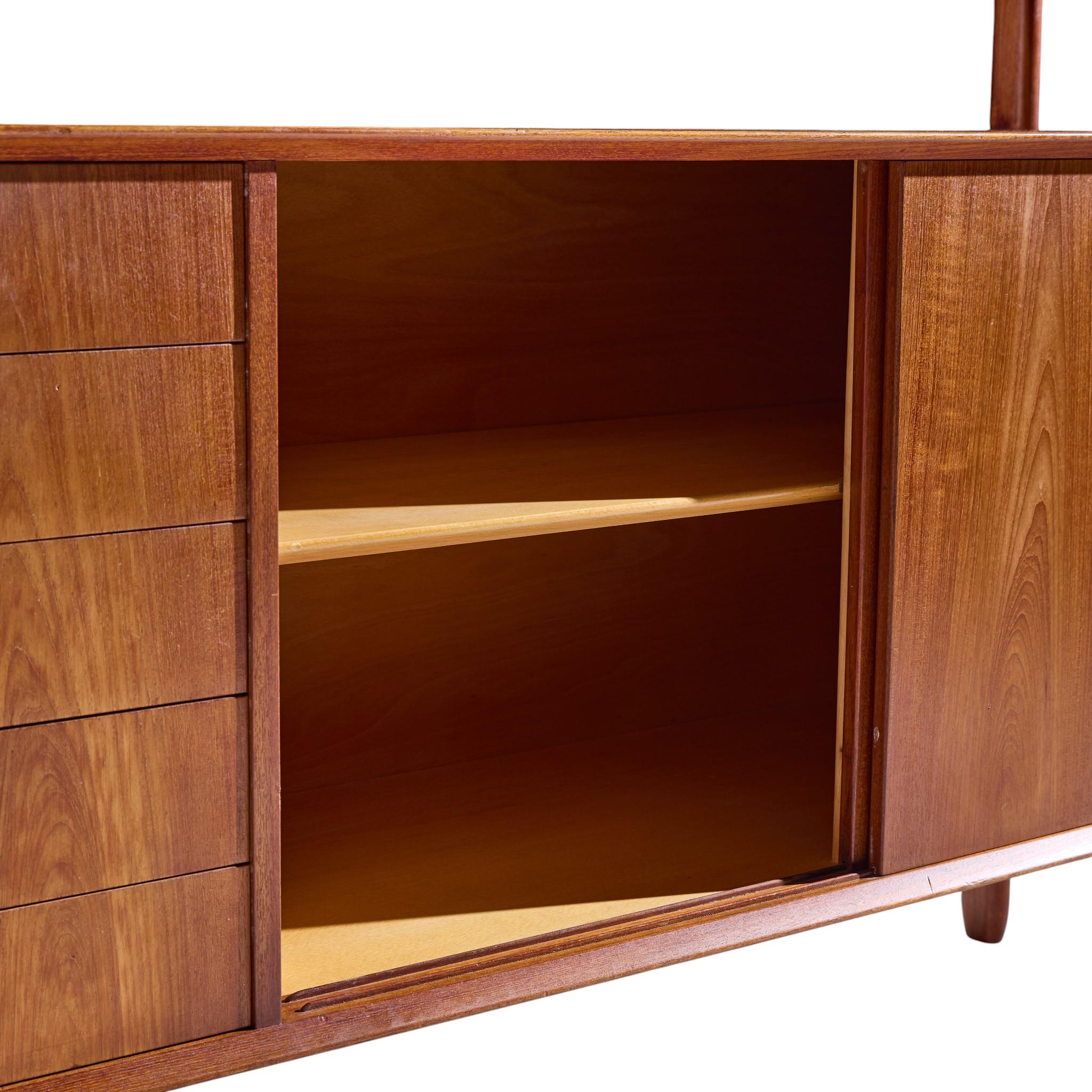 Gunni Omann per Gunni Omann Model 3 Credenza e conigliera in teak danese del metà del secolo scorso in vendita 5