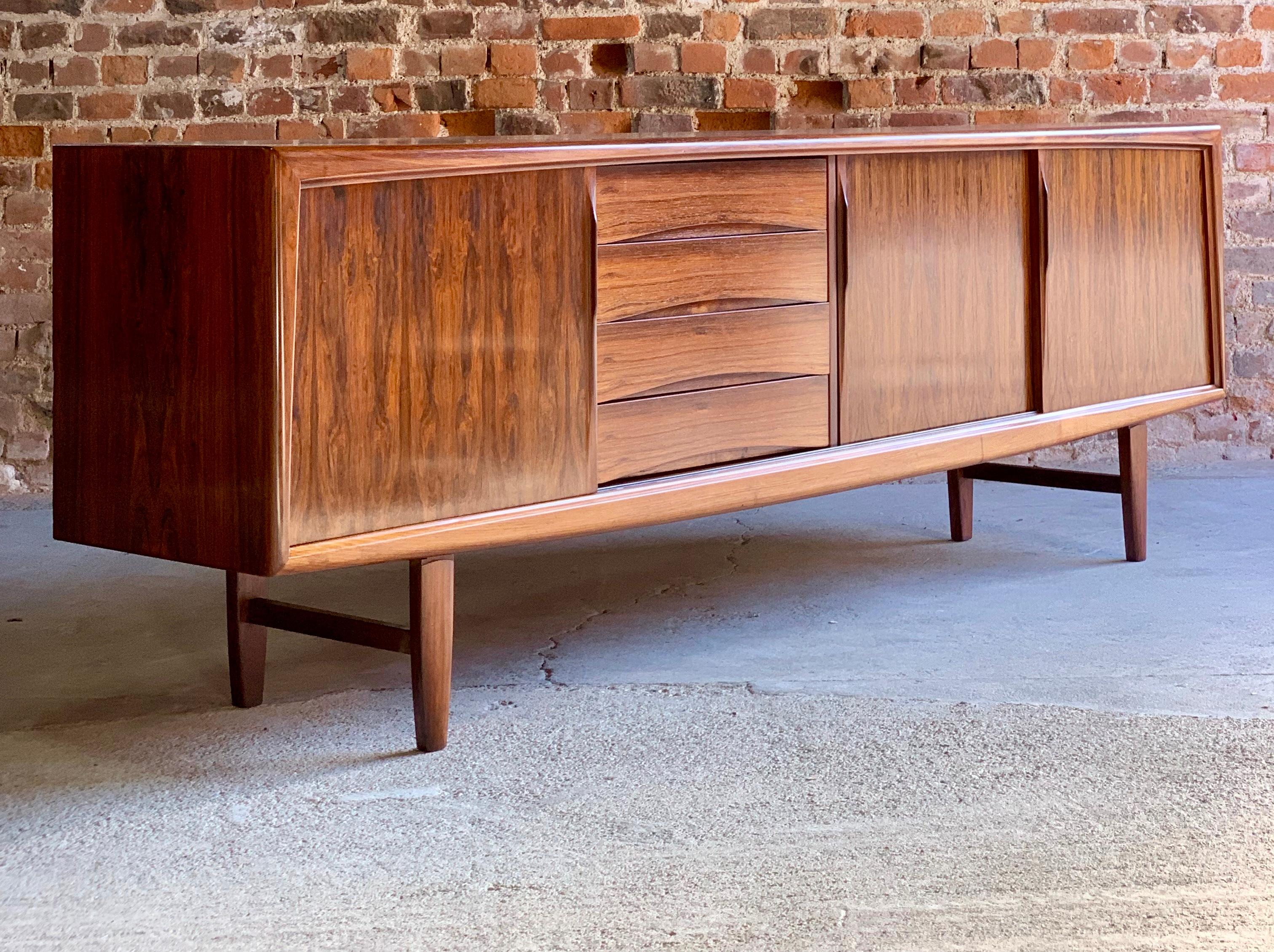 Mid-20th Century Gunni Omann Long Rosewood Sideboard Credenza for Axel Christiansen Odder Danish