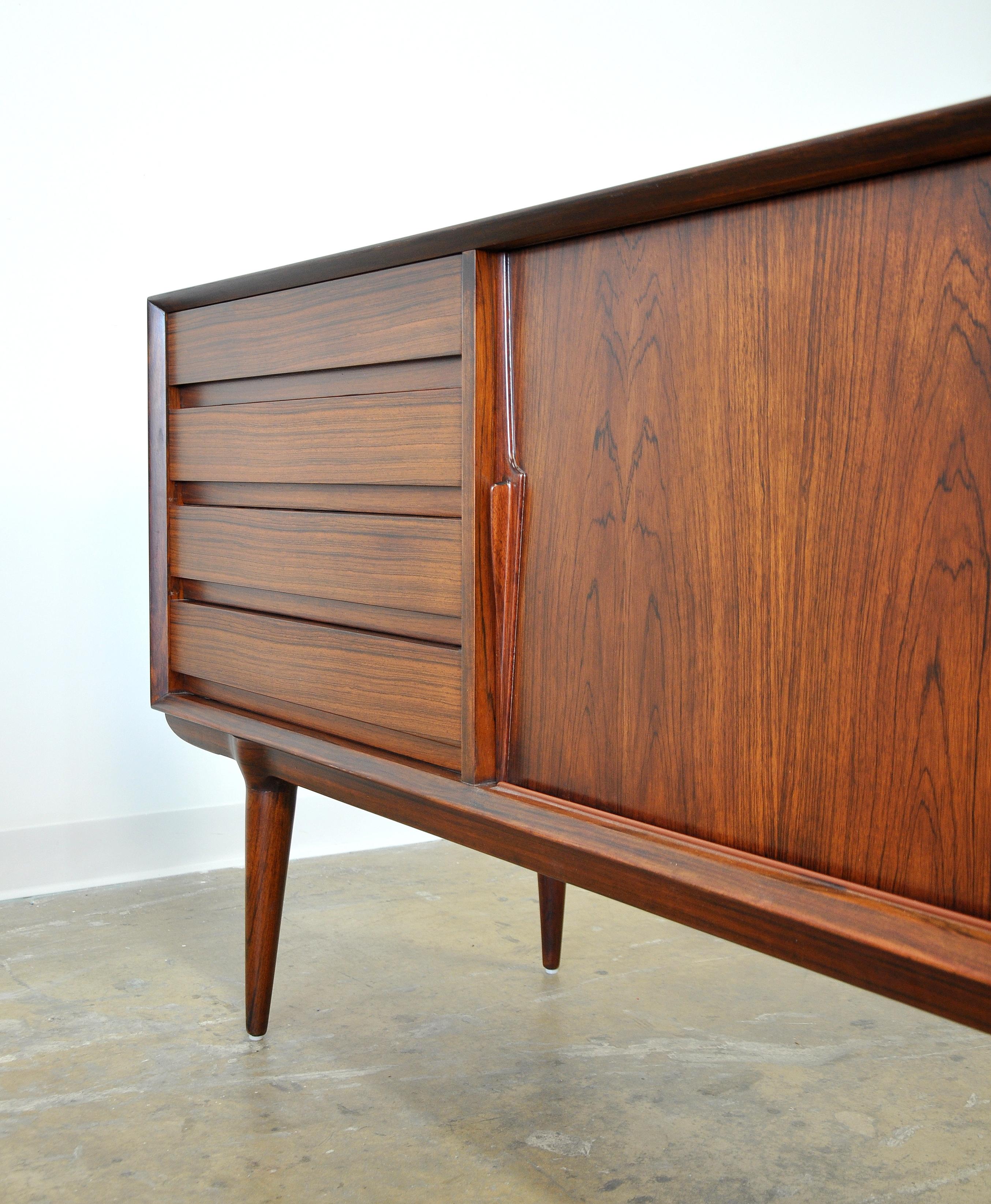 Mid-Century Modern Gunni Omann Rosewood Credenza Bar Cabinet, Model 18