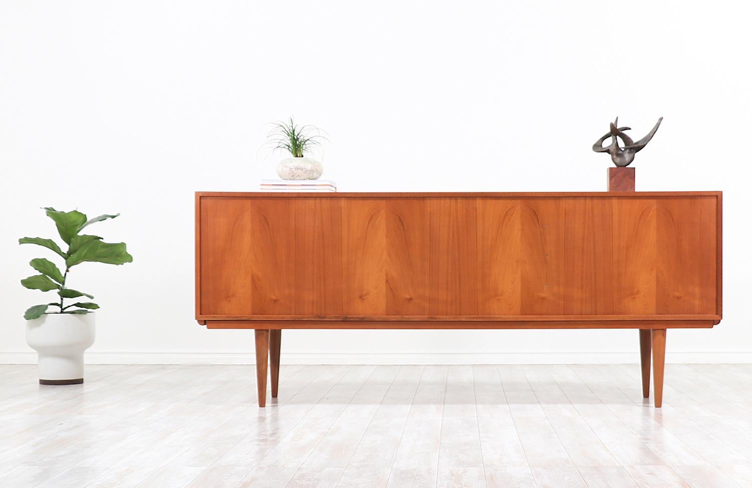 Mid-20th Century Gunni Omann Model-18 Teak Credenza for Omann Jun