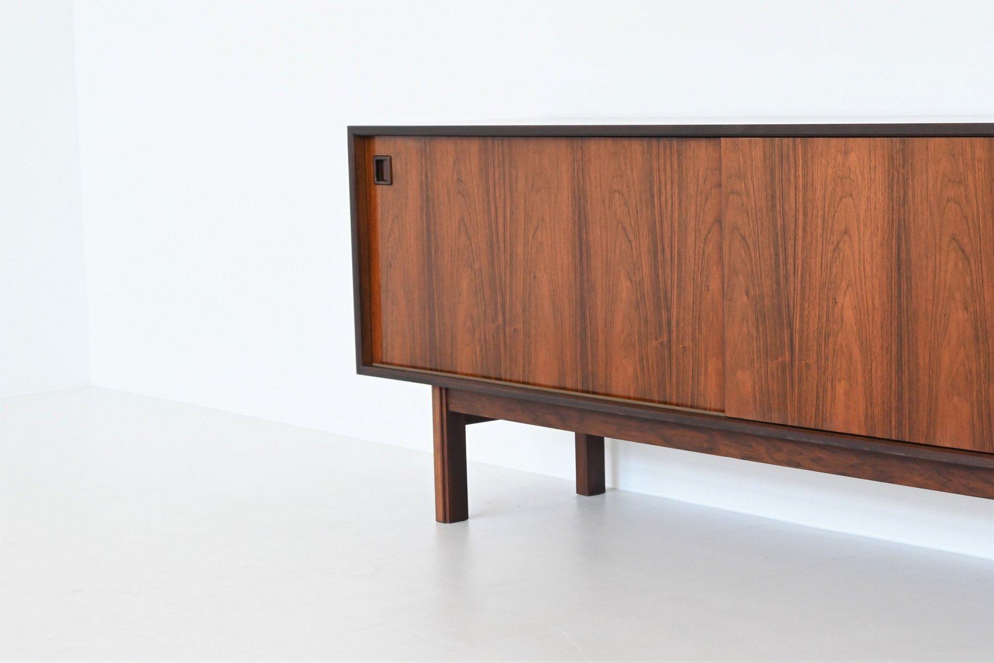 Gunni Omann model 21 sideboard in rosewood Omann Jun Denmark 1960 4