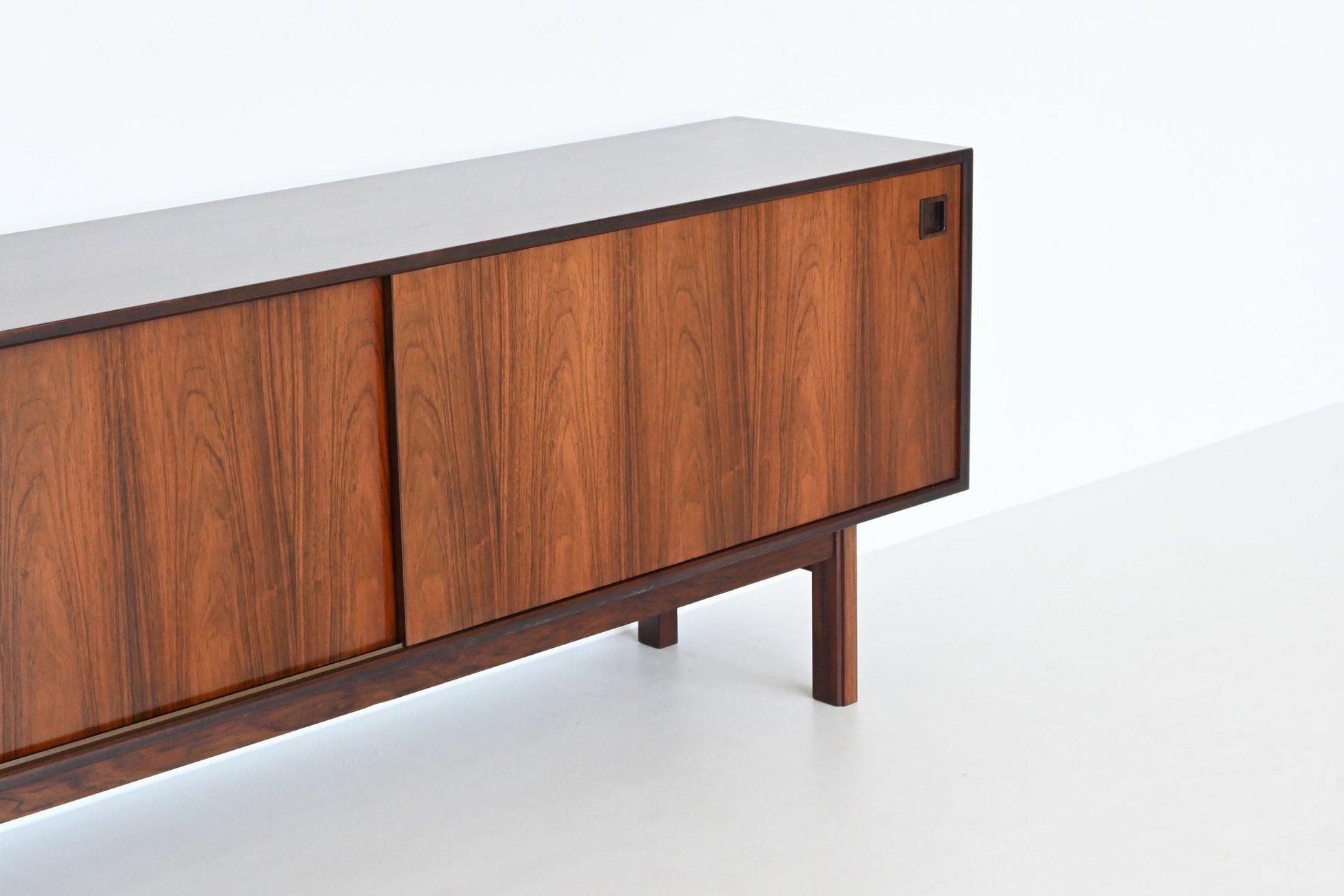 Danish Gunni Omann model 21 sideboard in rosewood Omann Jun Denmark 1960
