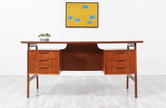 Gunni Omann Model-75 Floating-Top Desk for Omann Jun