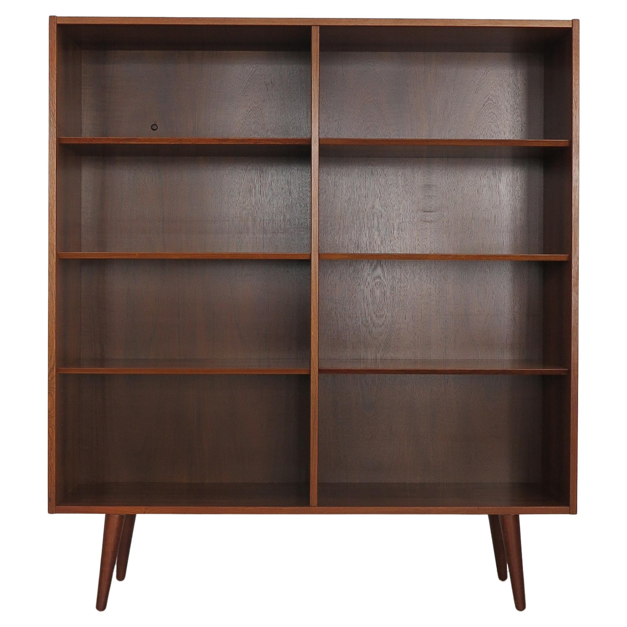 Gunni Omann Scandinavian Dark Wood bookcase for Jun Møbelfabrik, Denmark 1960s
