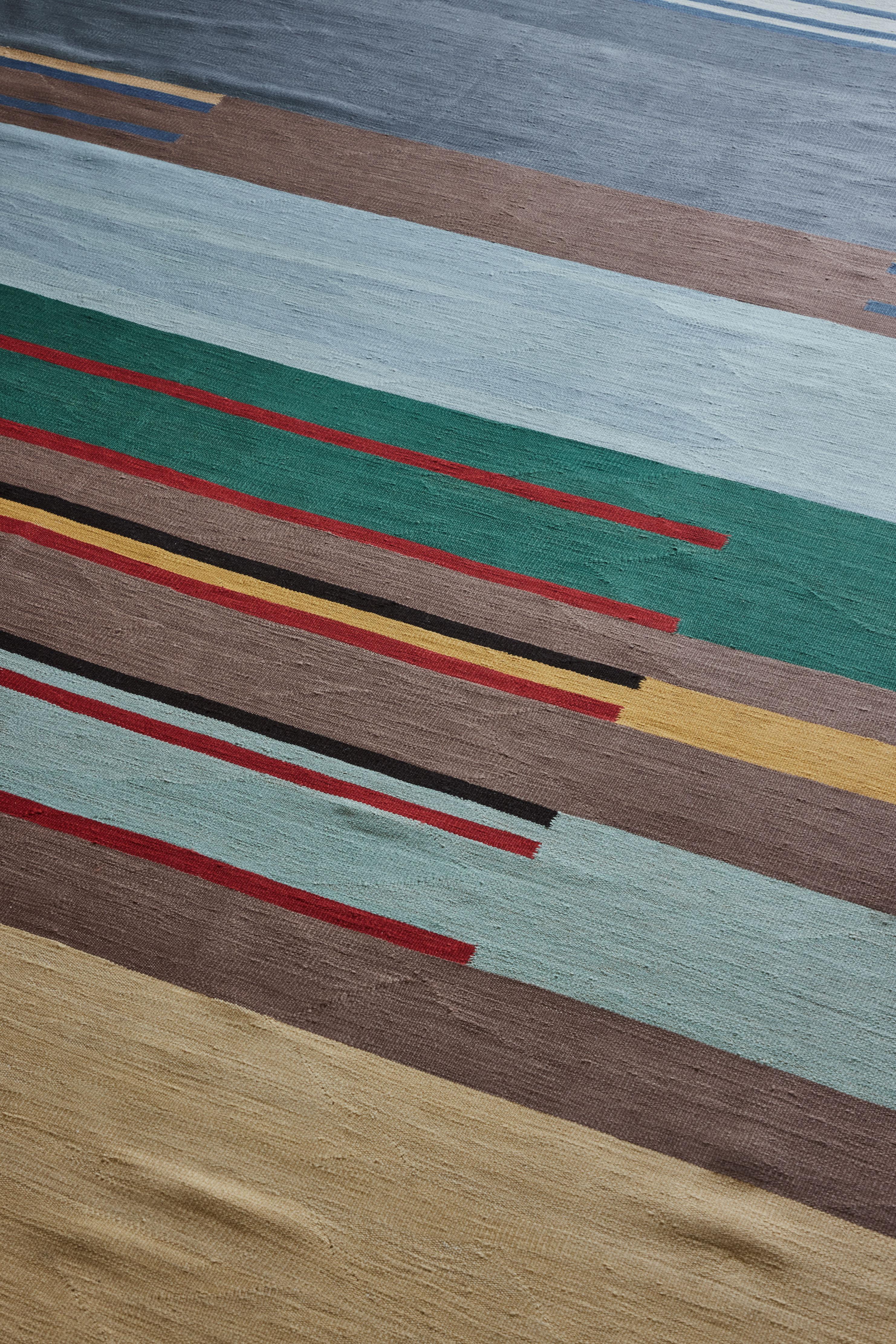 Noué à la main Gunta Stölzl - Tapis en laine tissée à plat et nouée à la main - Christopher Farr -12'9