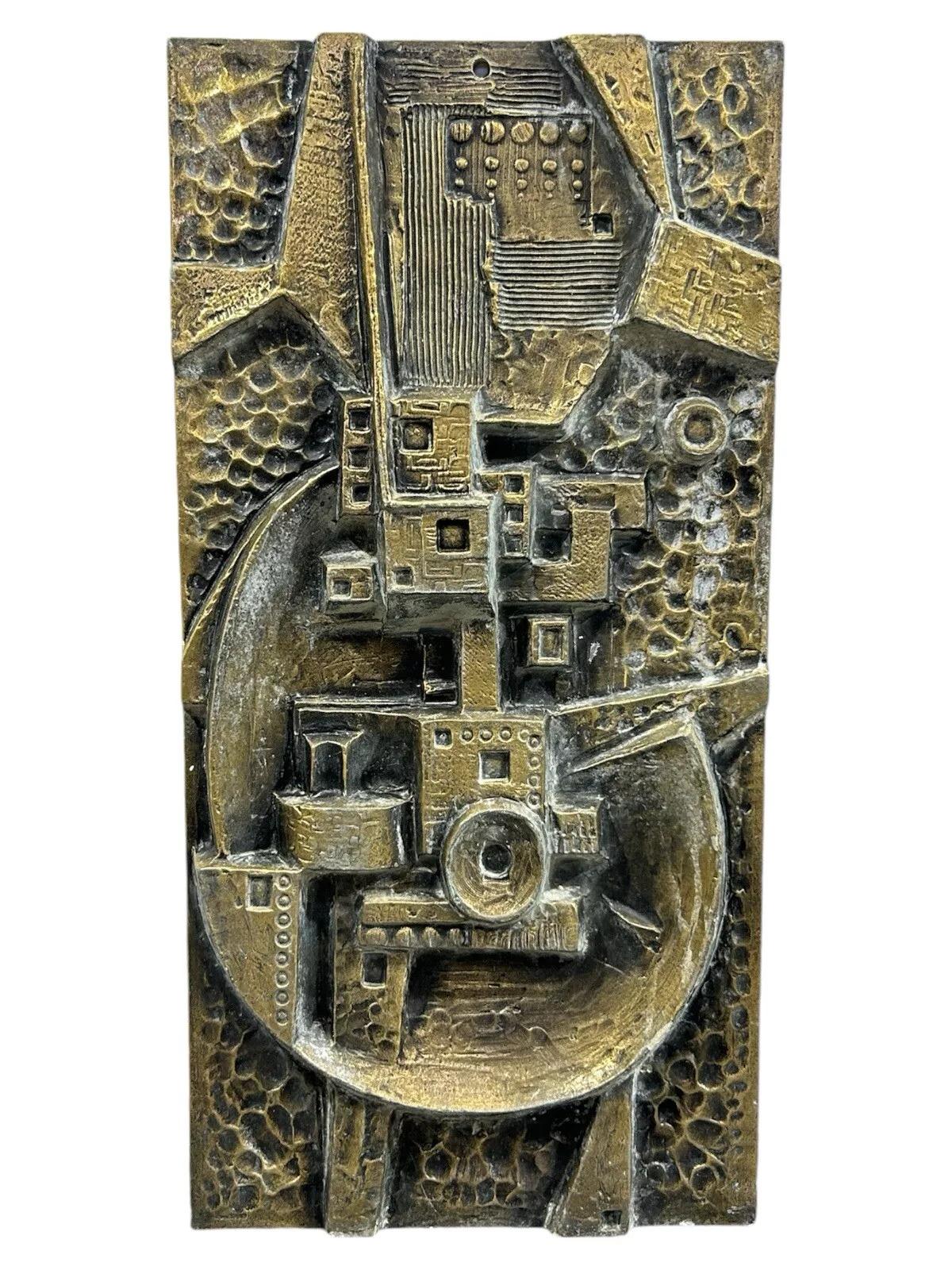 Gunther Gerzso Mexican Modernist Master Silvered Cast Abstract Sculpture Relief.


Abstract resin sculpture from 1979.



The item is in good conservative condition, no major cosmetic or structural defects to report, just slight and obvious signs of