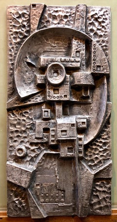 Escultura arquitectónica en relieve constructivista abstracta de fundición plateada modernista