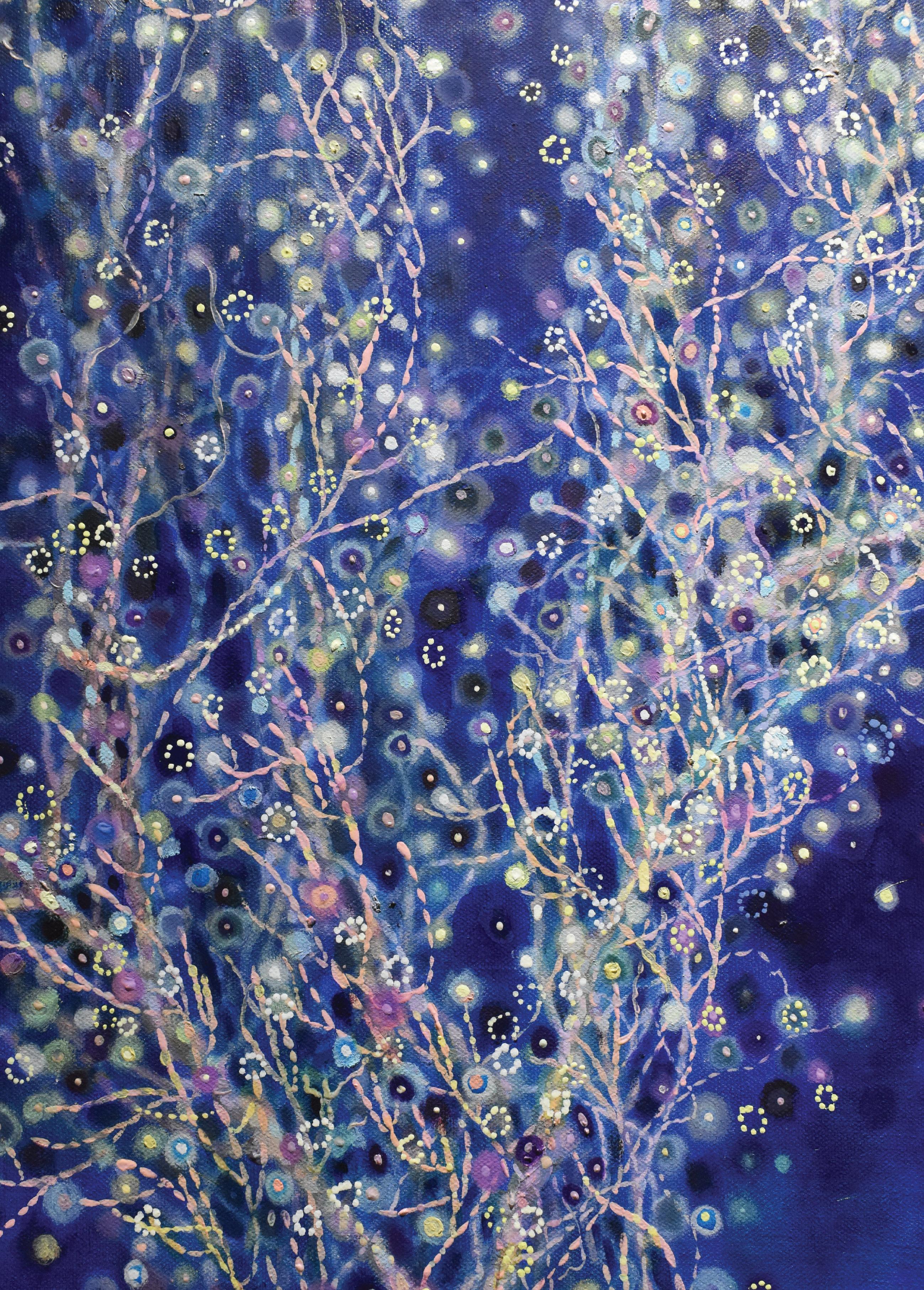Mysteriöse und romantische Naturszenen in Blau, Silber in abstrakter Expression – Painting von Guo Shu Ling