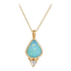 Gurhan 22-24 Karat Hammered Yellow Gold and Opal Diamond Pendant Necklace