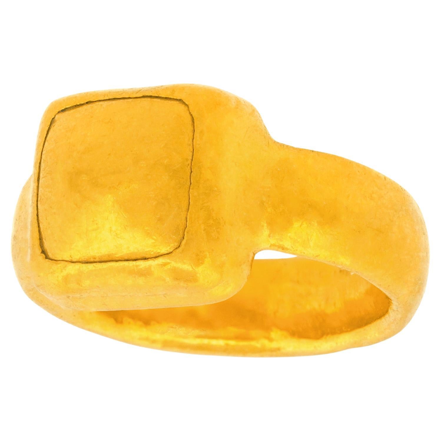 Gurhan 24 Carat Hand Hammered Gold Ring