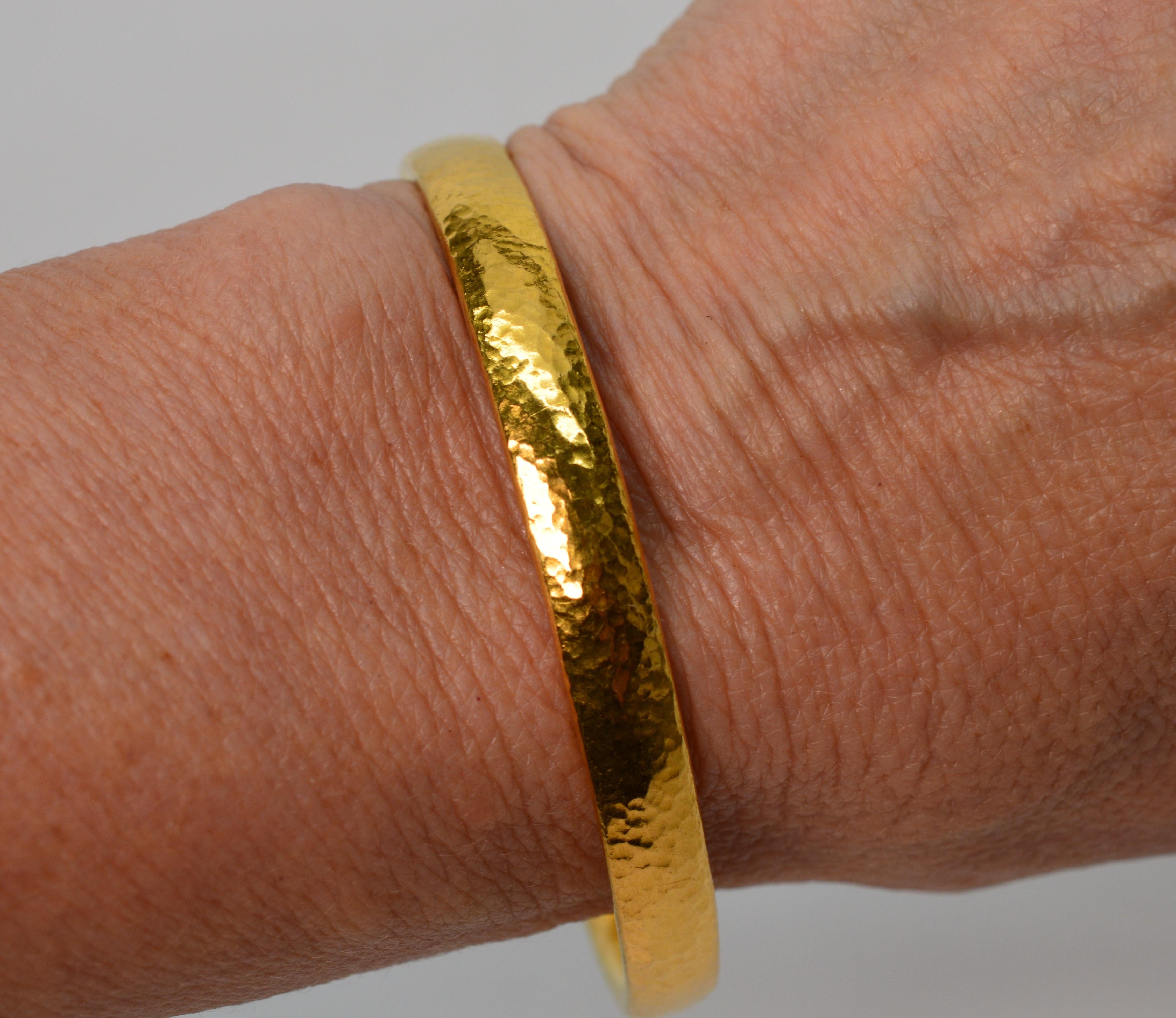 Gurhan 24 Karat Hammered Yellow Gold Bangle Bracelet In Excellent Condition In Mount Kisco, NY