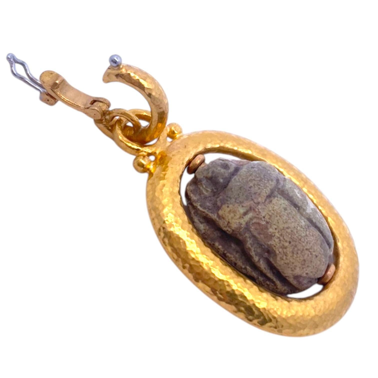 GURHAN 24K Gold Großer Skarabäus-Anhänger im Angebot 6