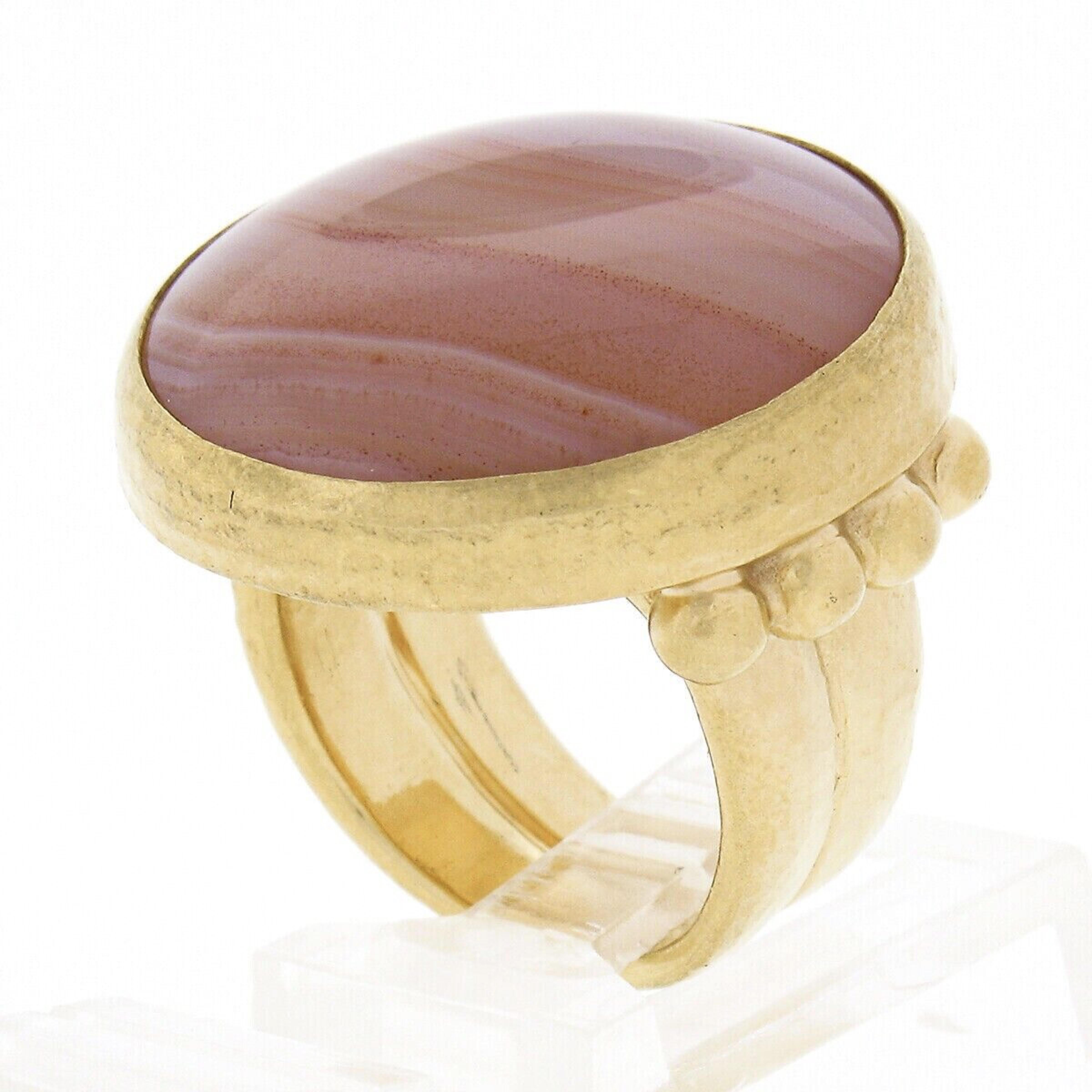 Gurhan 24k Gold Round Cabochon Orange White Banded Agate Hand Hammered Ring For Sale 3