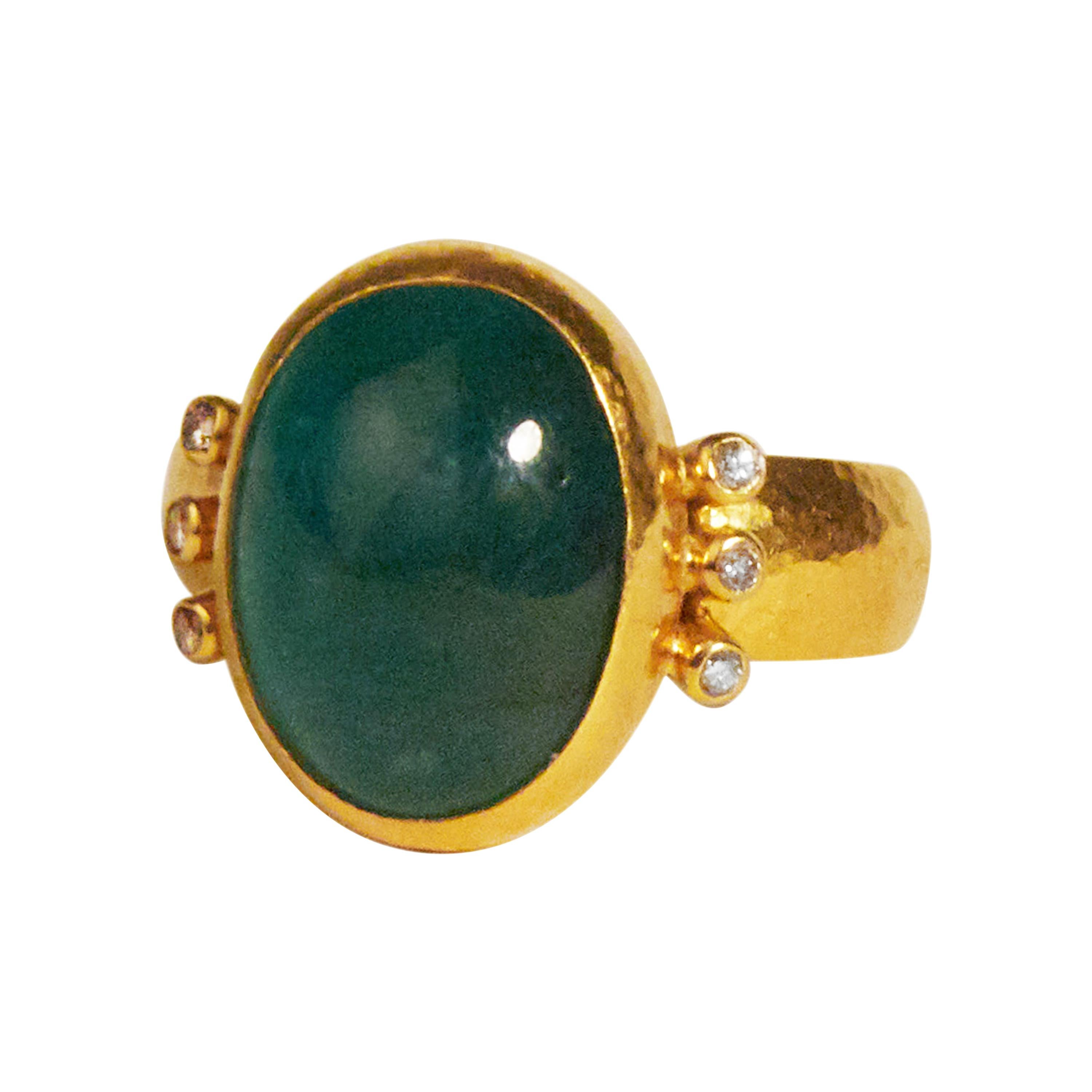 GURHAN 24 Karat Hammered Yellow Gold Cabochon Emerald and Diamond Cocktail Ring For Sale