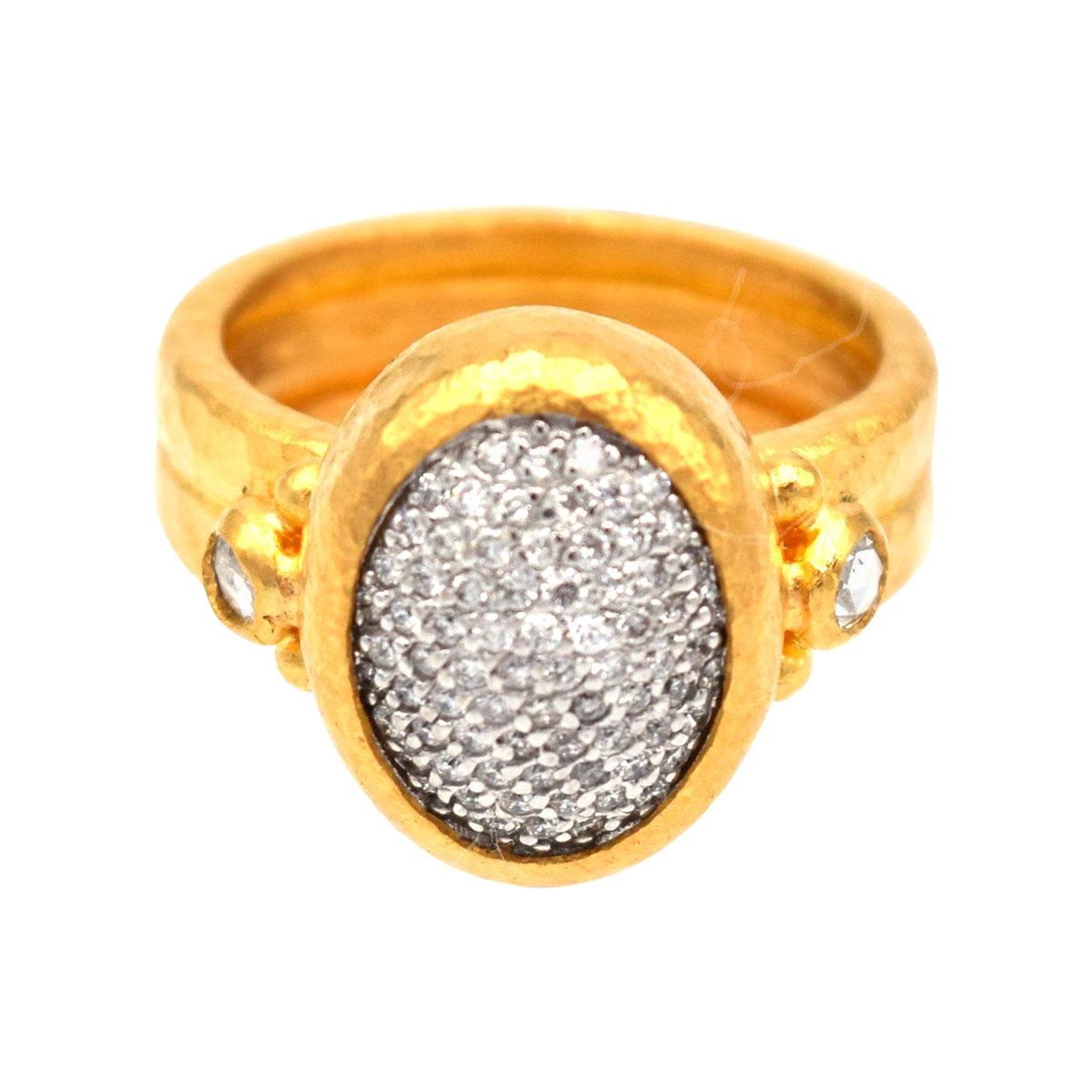 Gurhan Amulet Diamond Pavé Ring in 24 Karat Yellow Gold