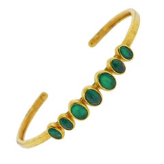 Gurhan Amulet Hue Gold Emerald Cuff Bracelet