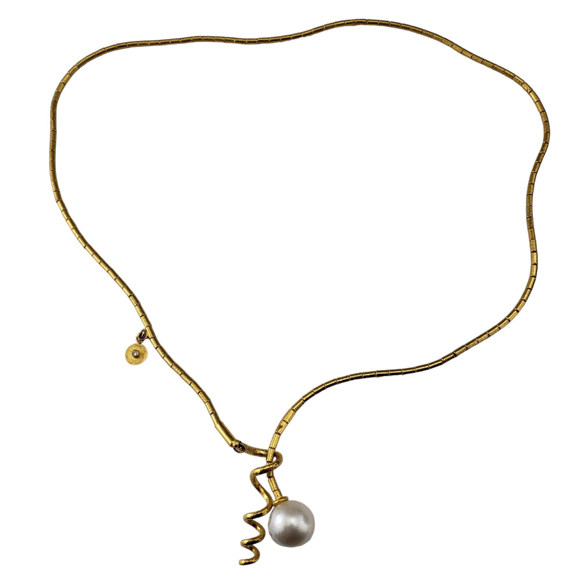 Gurhan Atelier 24 Karat Yellow Gold and Pearl Lariat Necklace #19075 In Good Condition For Sale In Washington Depot, CT