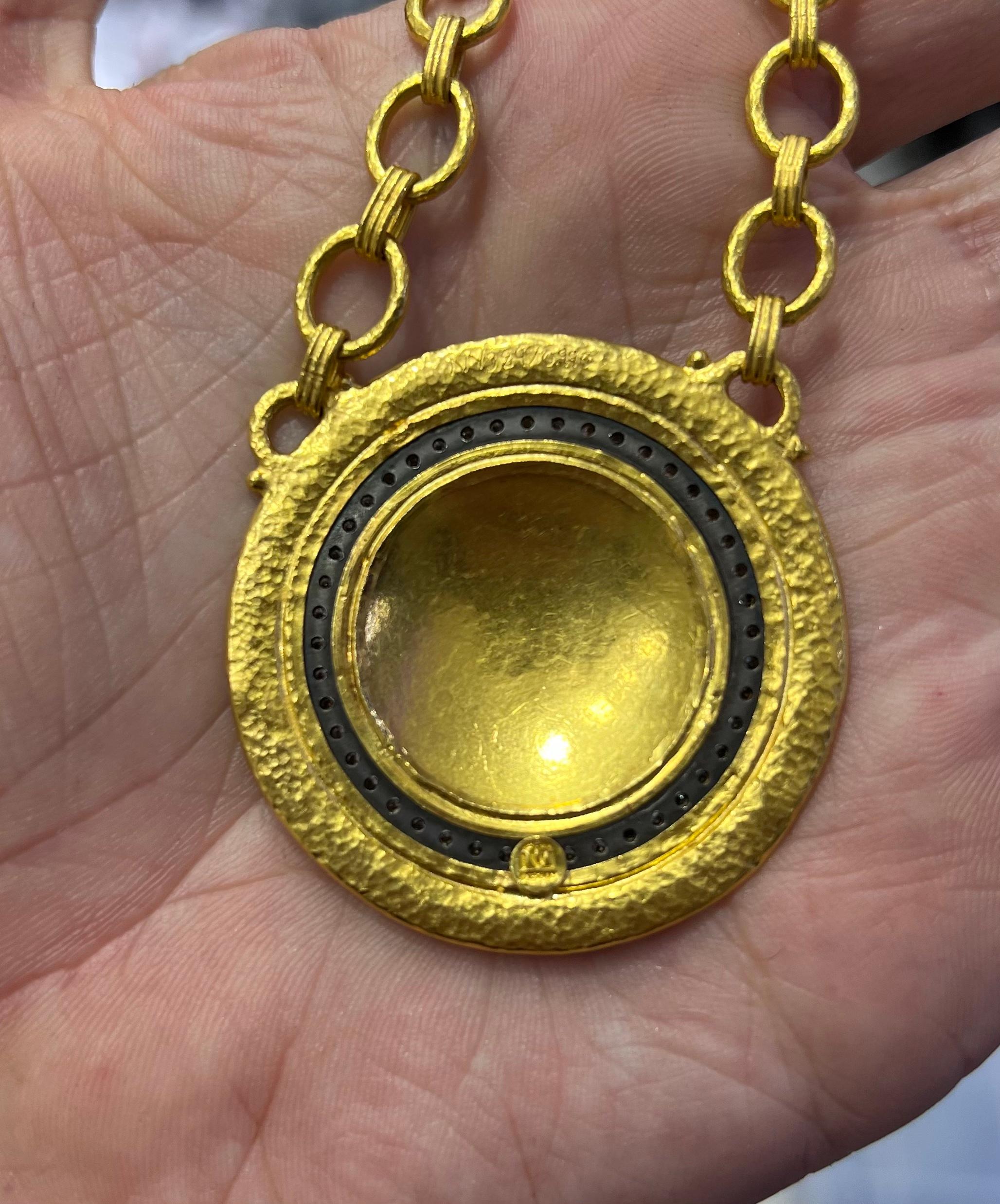 Taille ronde Gurhan Collier médaillon rond en or massif 24 carats avec diamants en vente