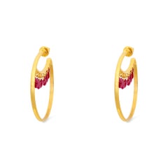 GURHAN Pendientes de aro en forma de pera con rubí facetado Oro amarillo de 24 quilates