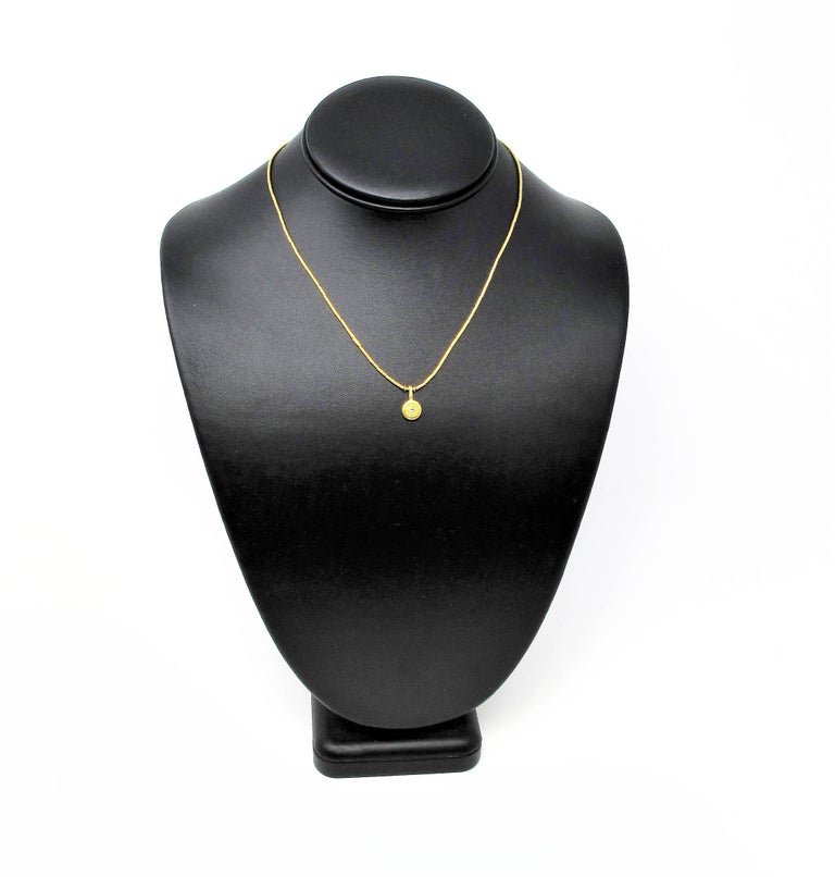 Gurhan Hammered 24 Karat Gold Rain Diamond Solitaire Pendant Necklace ...