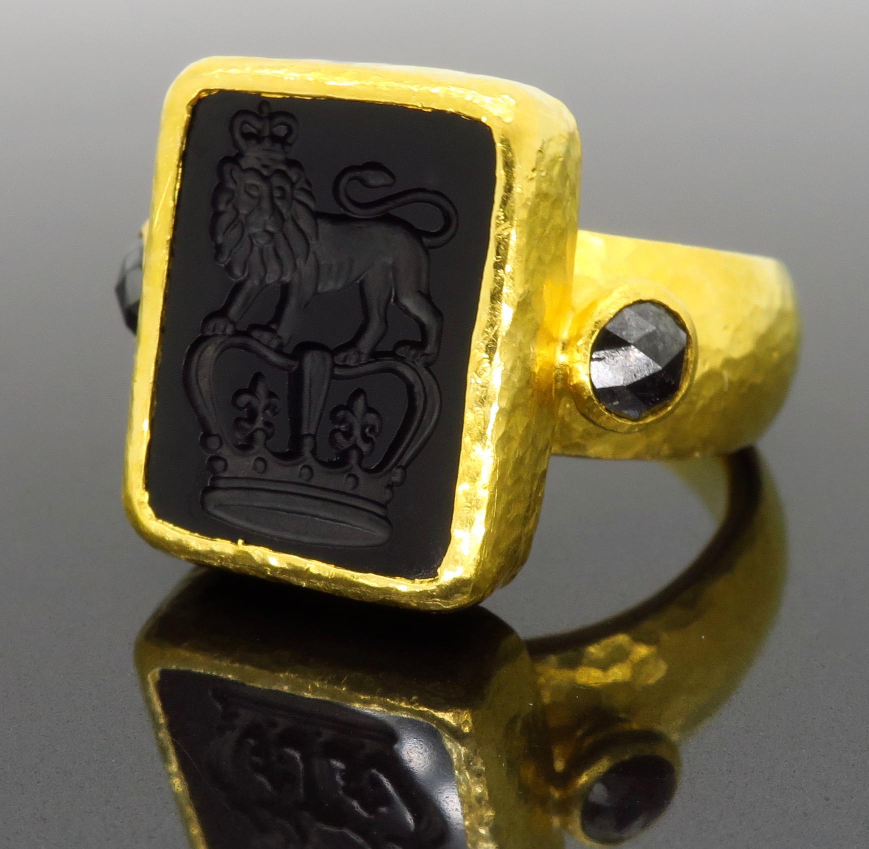 Anillo Gurhan de ónice tallado en calcografía y diamante negro Corte rosa en venta