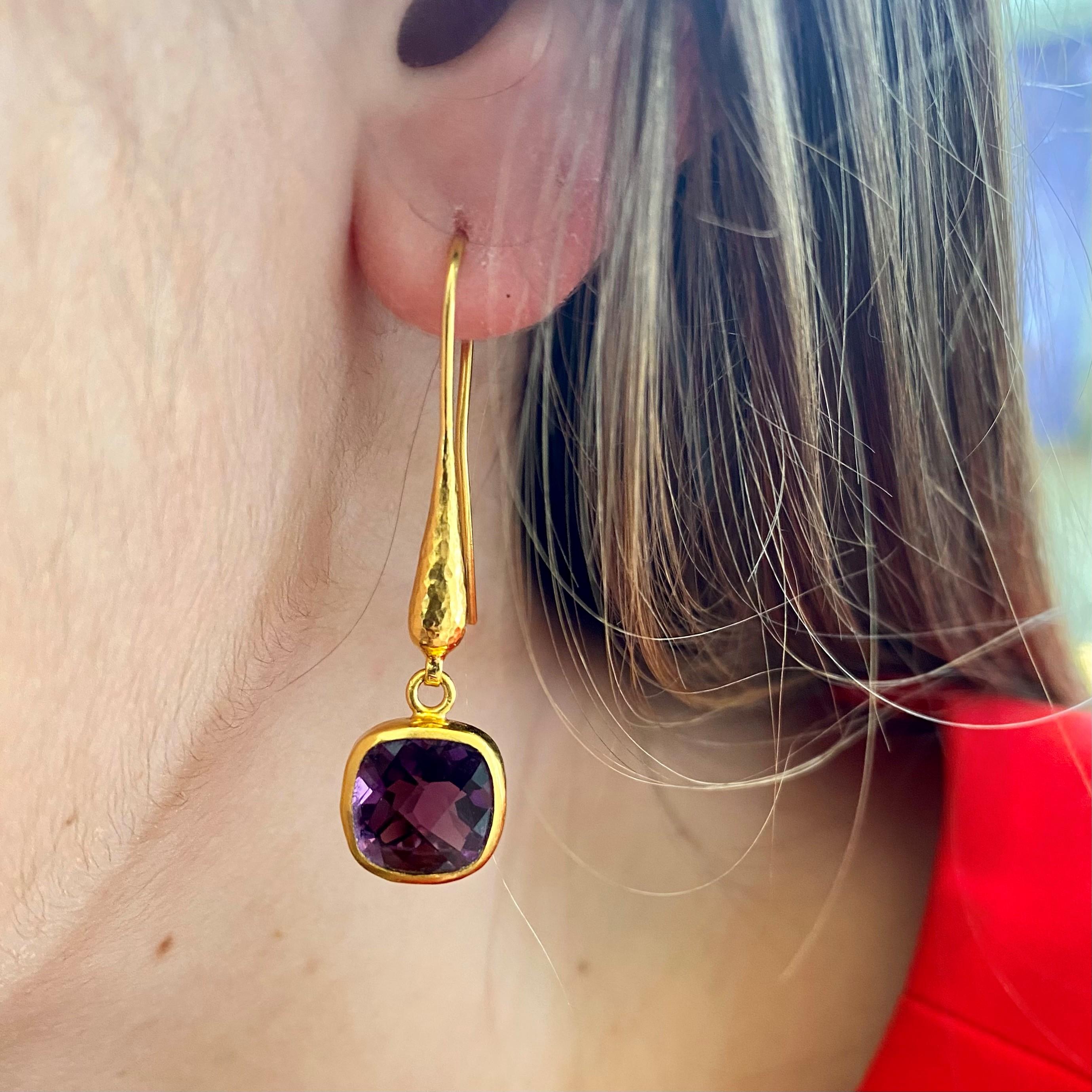 Gurhan One-of-a-kind Amethyst Drop Earrings in 24kt Gold In New Condition For Sale In Rochester, NY