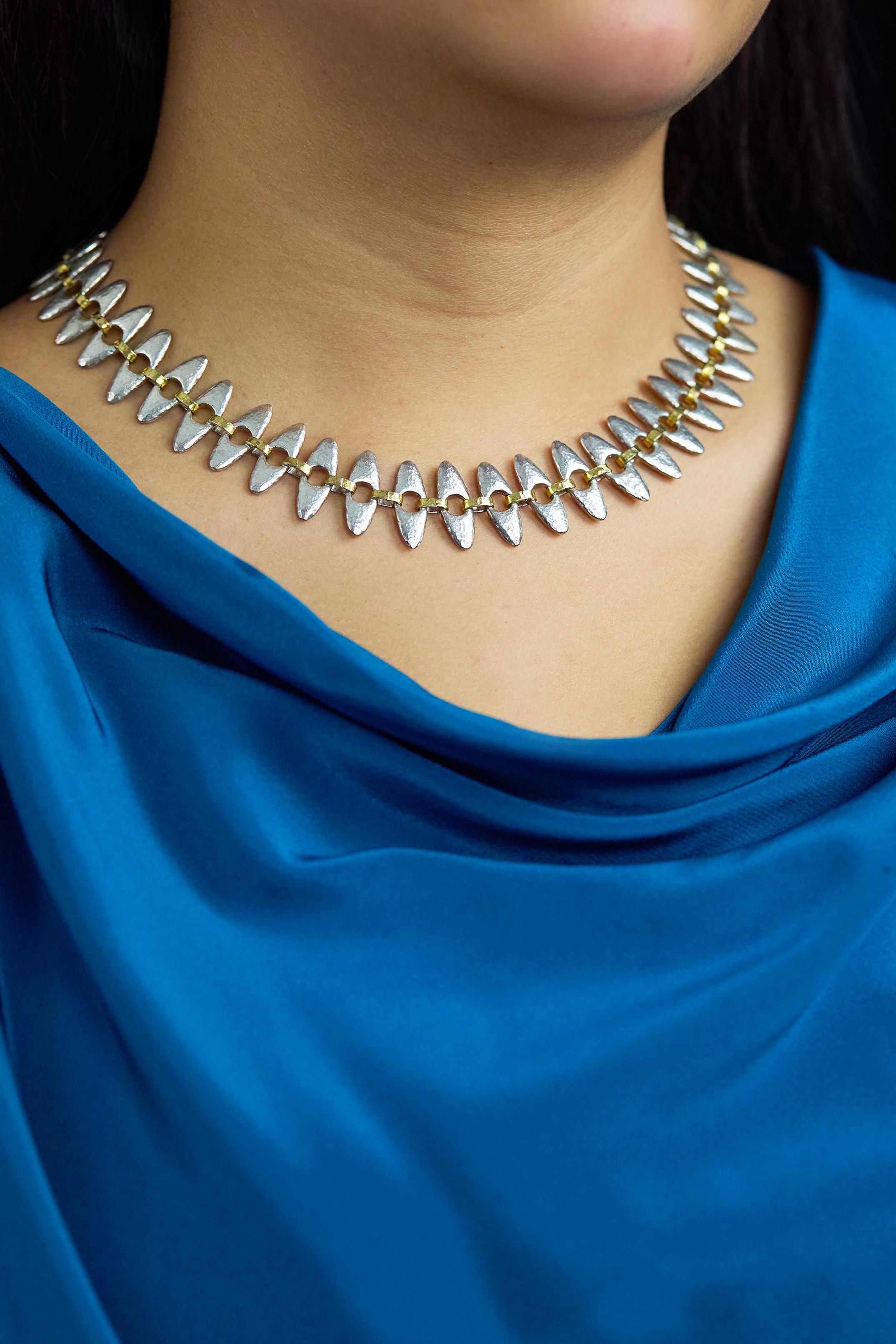 Gurhan Halskette mit Sonnenblumenkragen aus Sterlingsilber und Gelbgold im Angebot 1