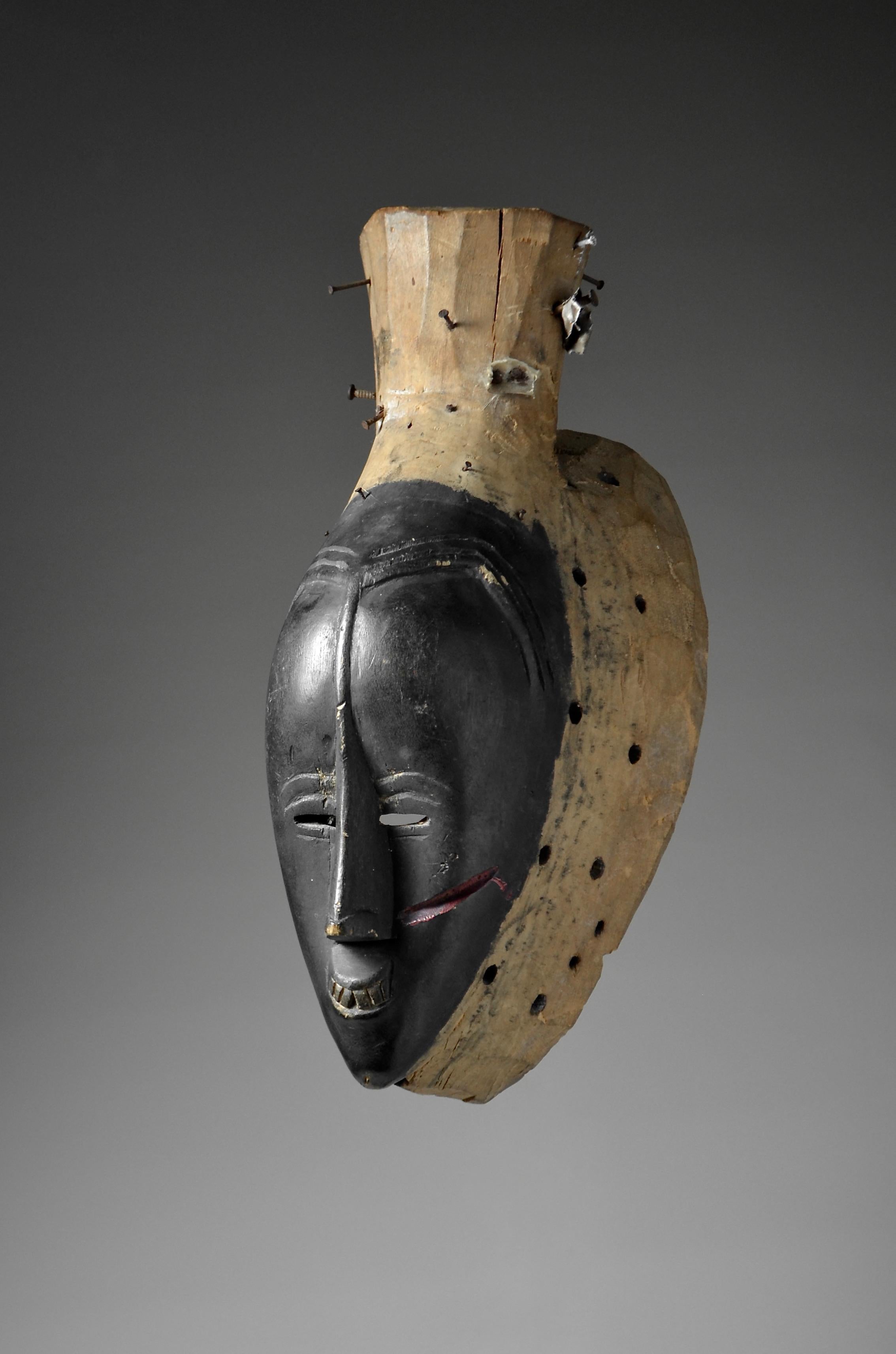 Masque Guro « Kyasa » en vente 3