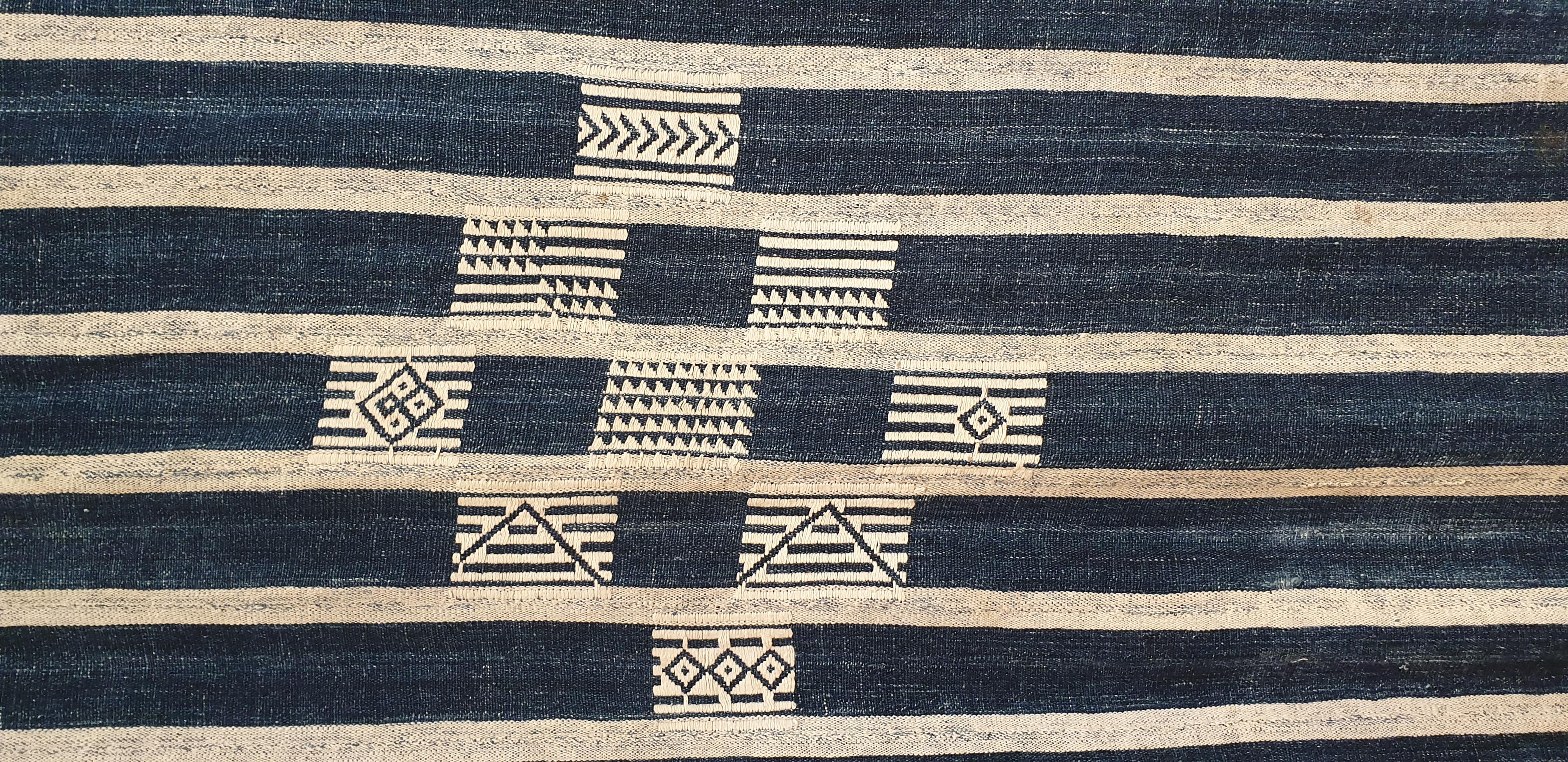 Tessuto a mano Guro Textile . Costa d'Avorio in vendita