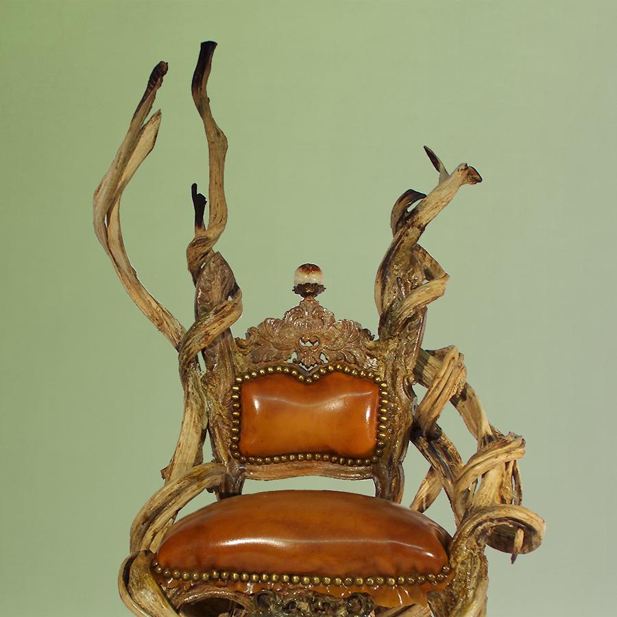 French Guru Latex Armchair with Amethyst and Citrine Stone For Sale