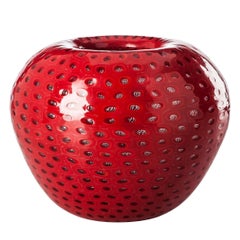 Gusci Small Glass Vase in Coral Red and Crystal with Textured Surface by Venini