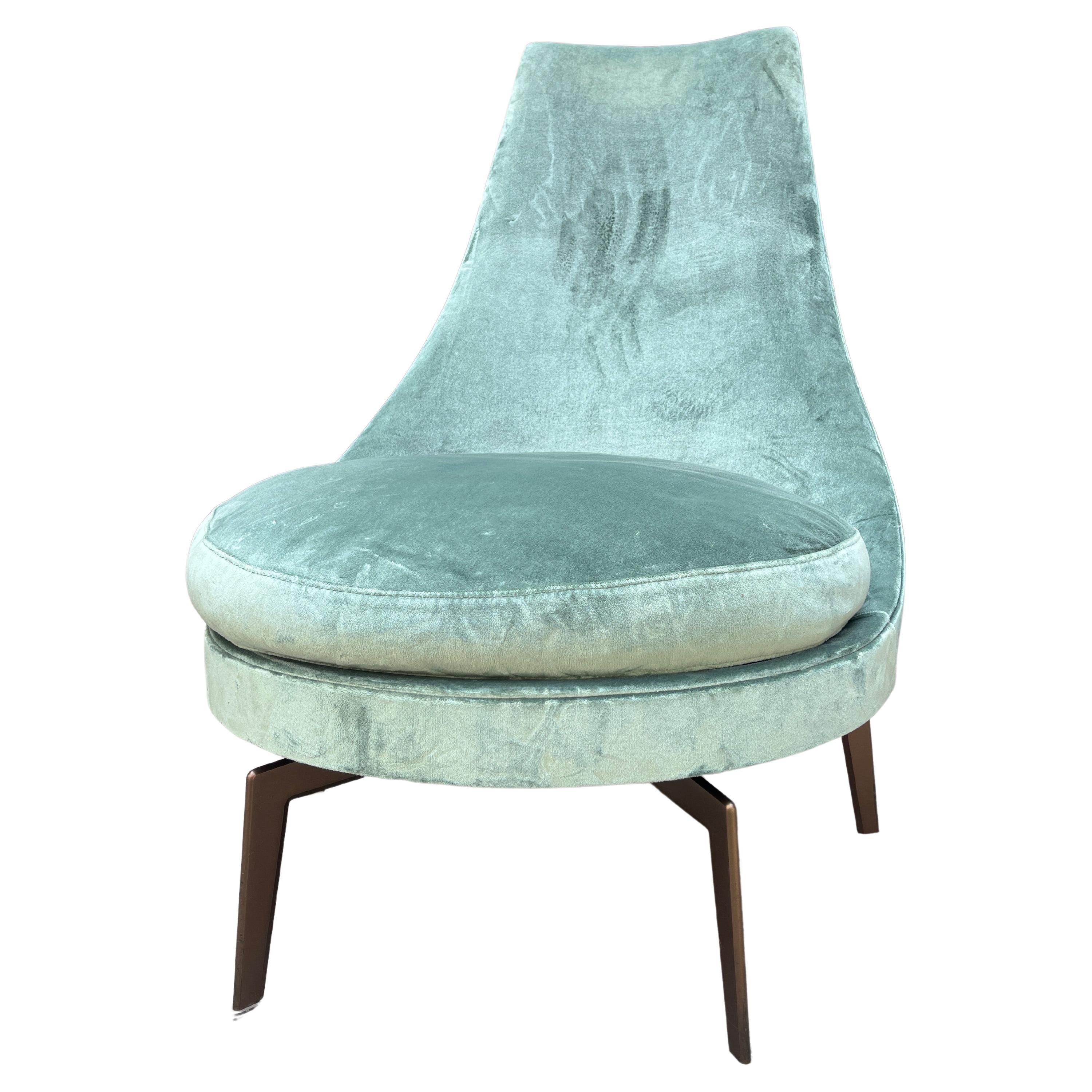 Superb Antonio Citterio Slipper and Swivel Chair in Velvet (two available) For Sale 5