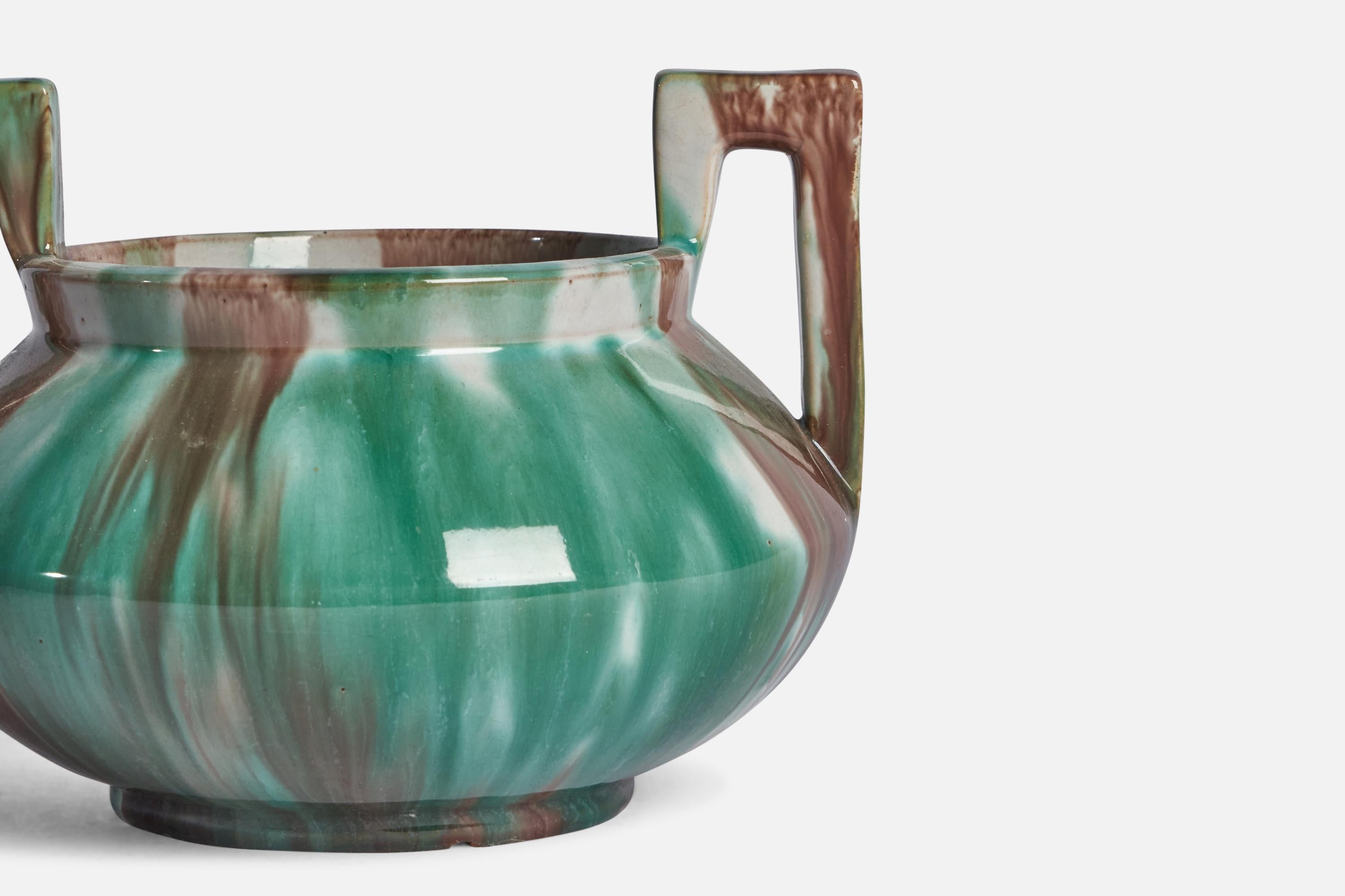 Gustaf Ahlberg, Vaso, Terracotta, Svezia, anni '20 In condizioni buone in vendita a High Point, NC