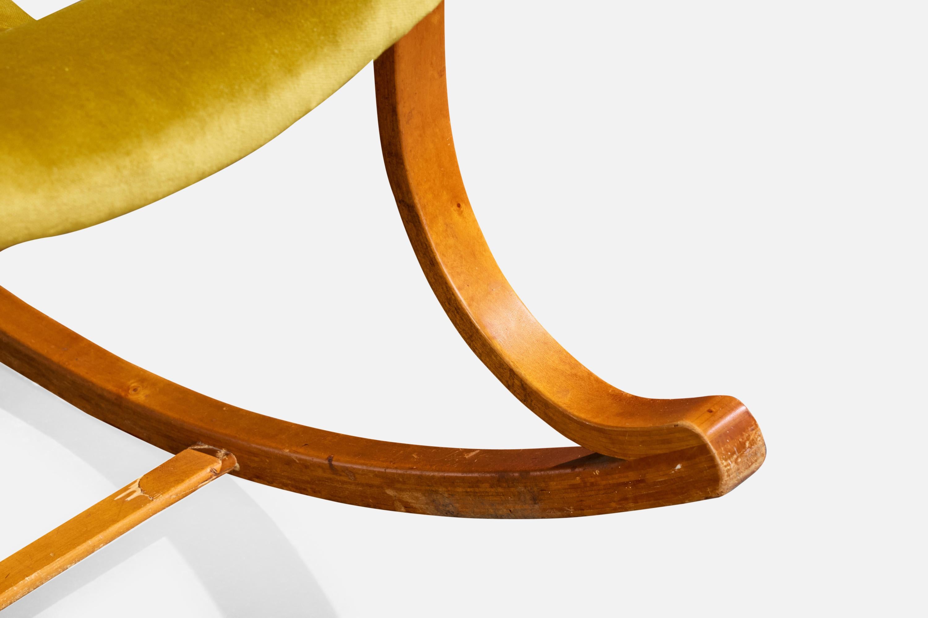 Atribución Gustaf Axel Berg, mecedora, abedul, terciopelo, Suecia, años 40 Moderno de mediados de siglo en venta