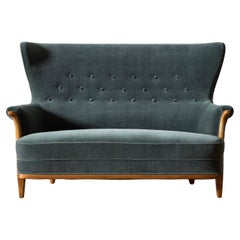 Gustav Allert Shapely Settee